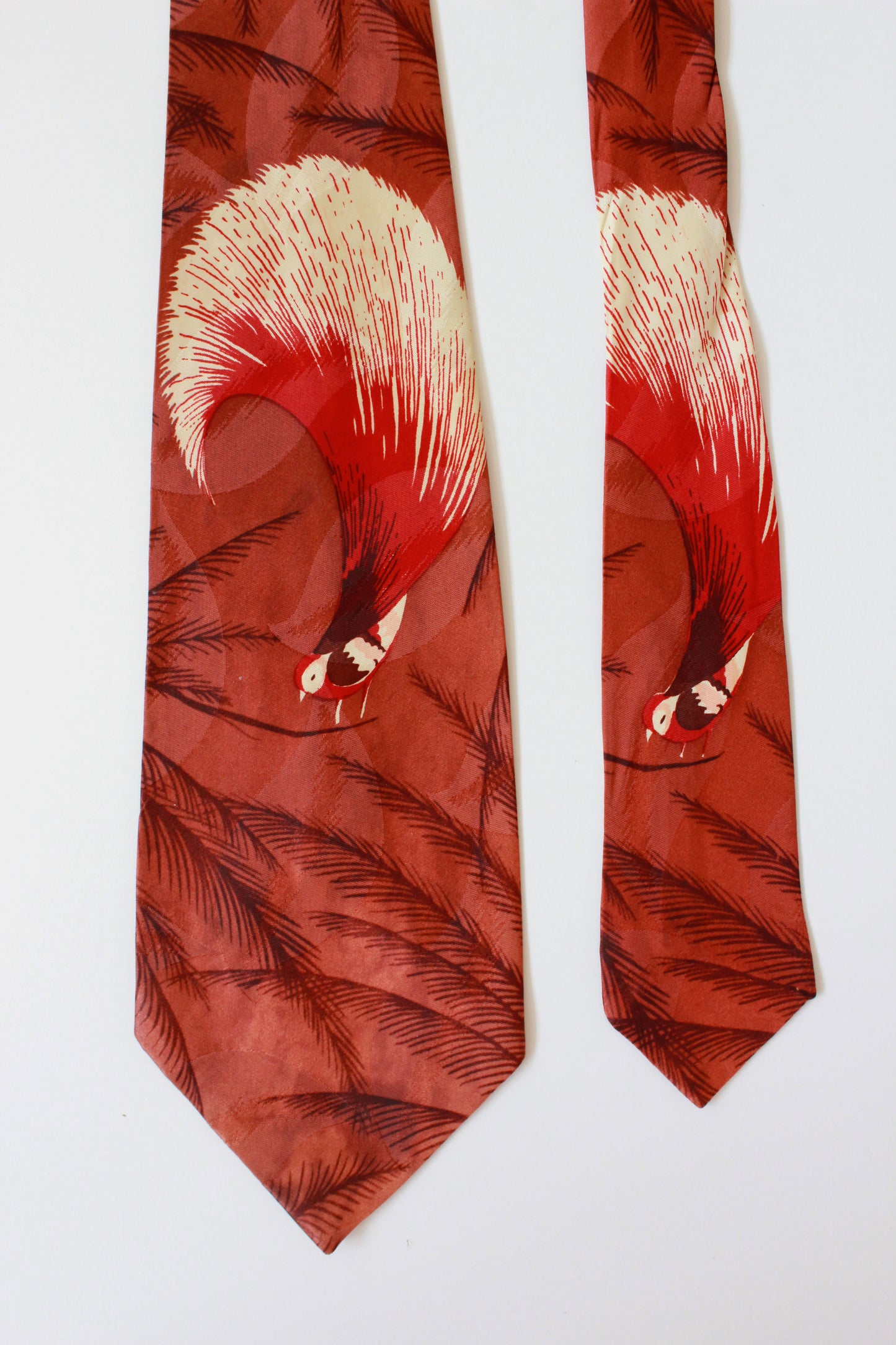 Vintage 1940s Brick Coloured HABAND Rayon Peacock Tie