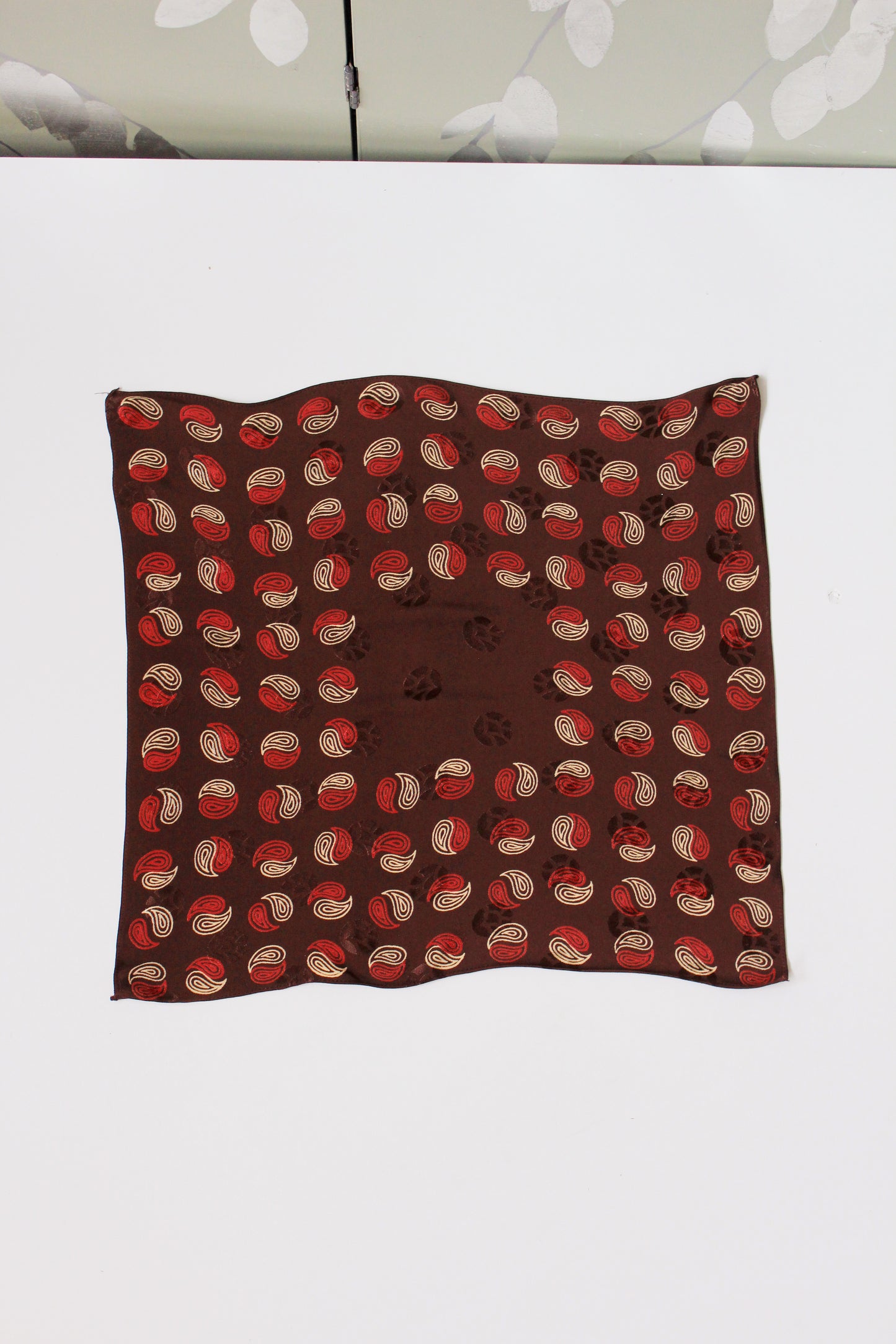 1940s Brown  with Red/ Cream Yin And Yang Silk Pocket Square