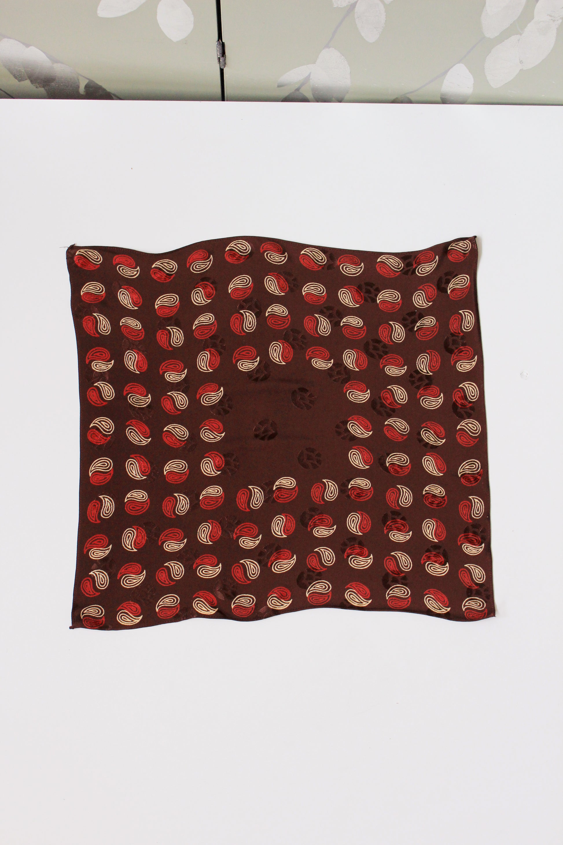 1940s Brown  with Red/ Cream Yin And Yang Silk Pocket Square