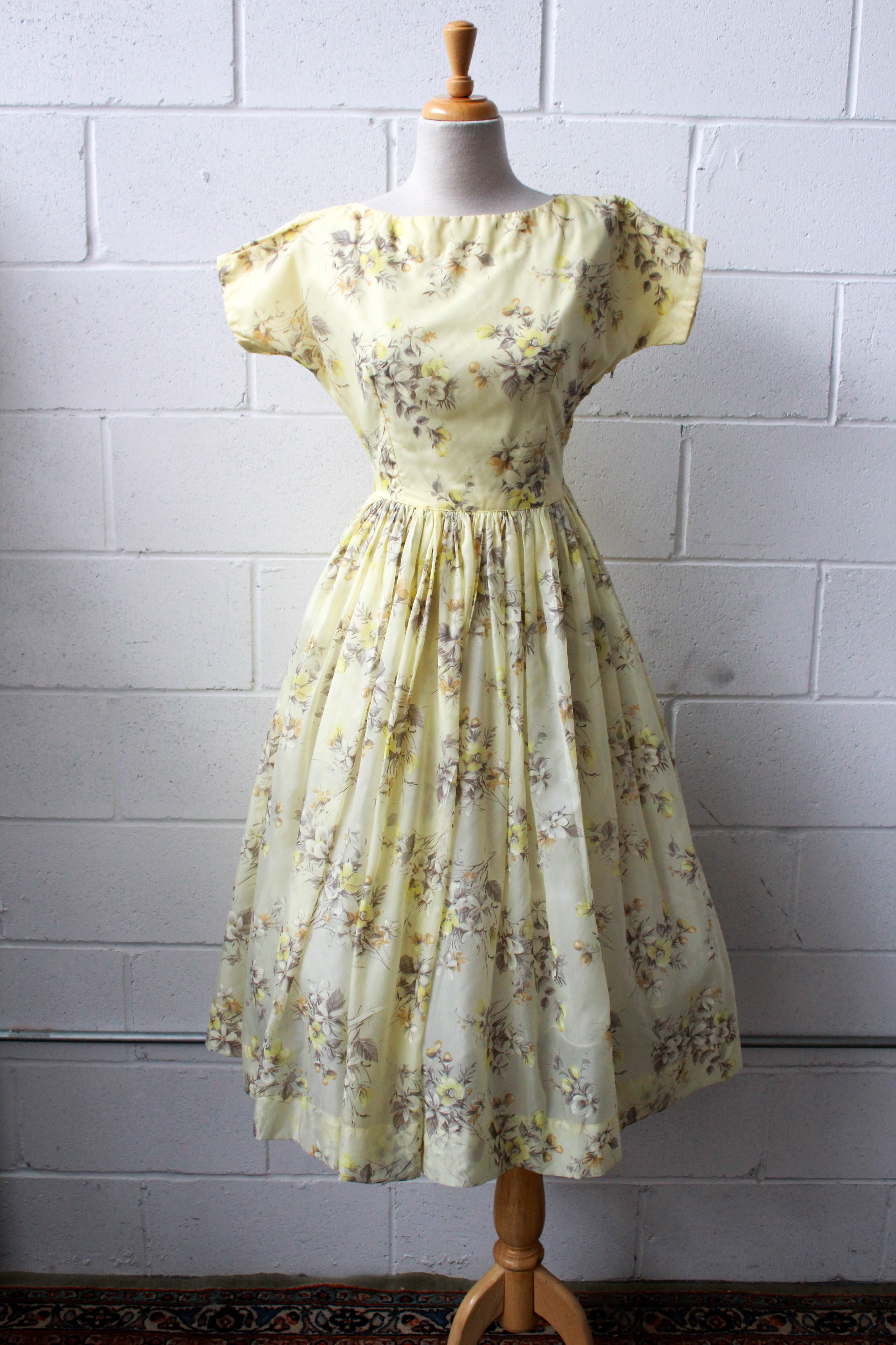 Yellow hot sale 50s dress