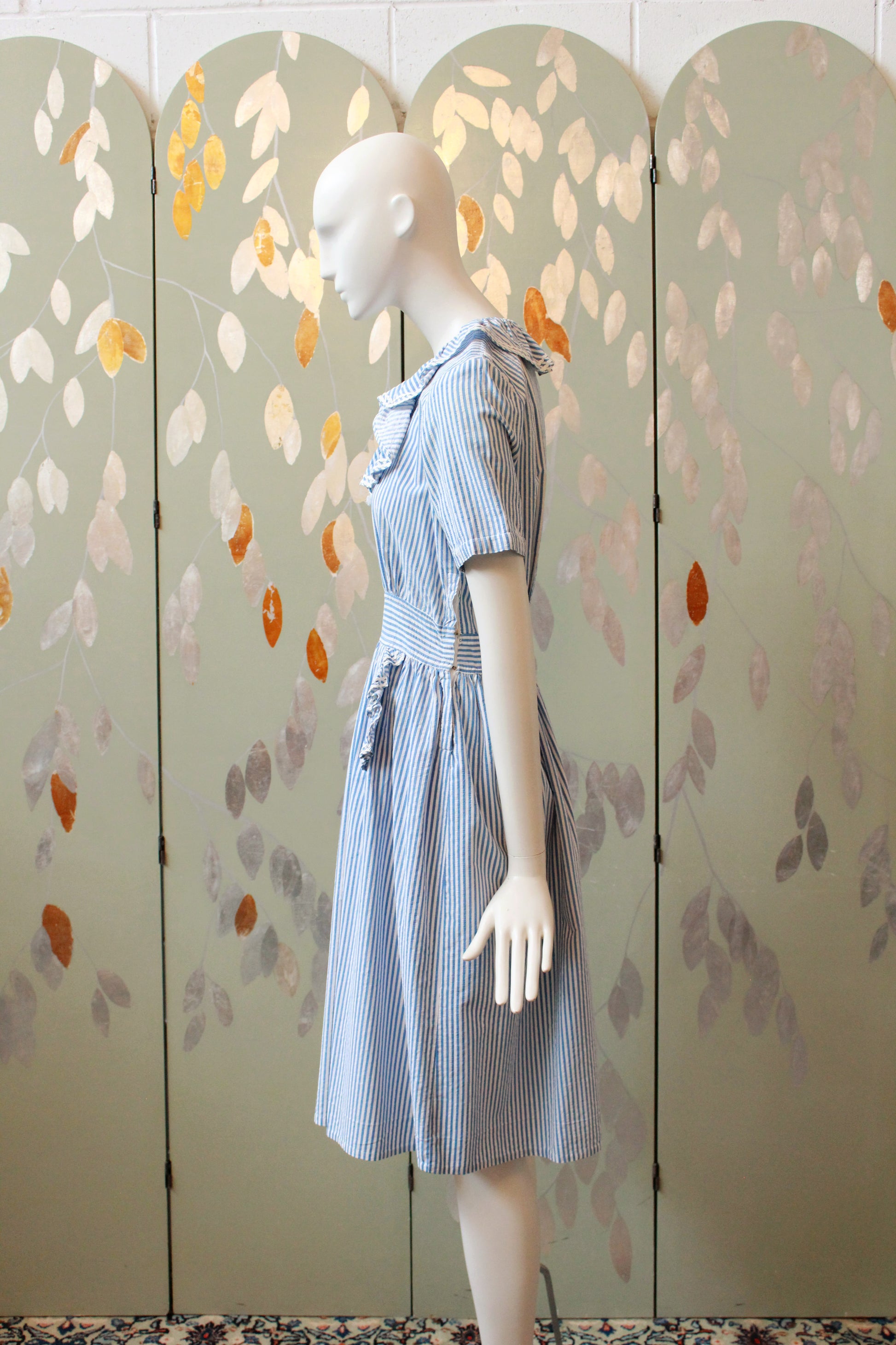 1940s Blue And White Striped Seersucker Short Sleeve Dress, Small