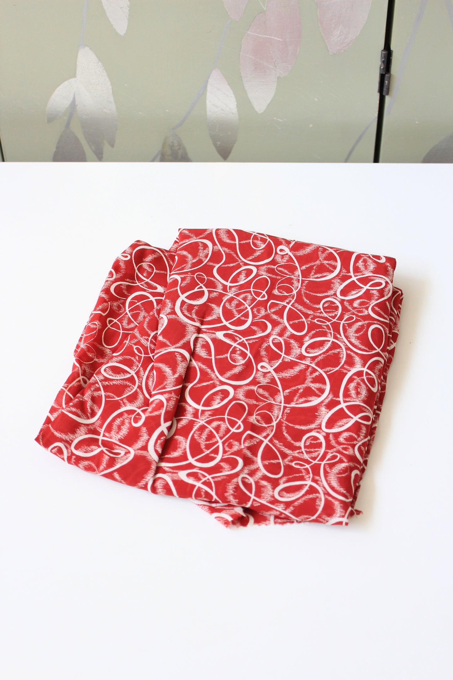 1940s Red And White Swirl Print Rayon Sewing Fabric, 3.1 Yards