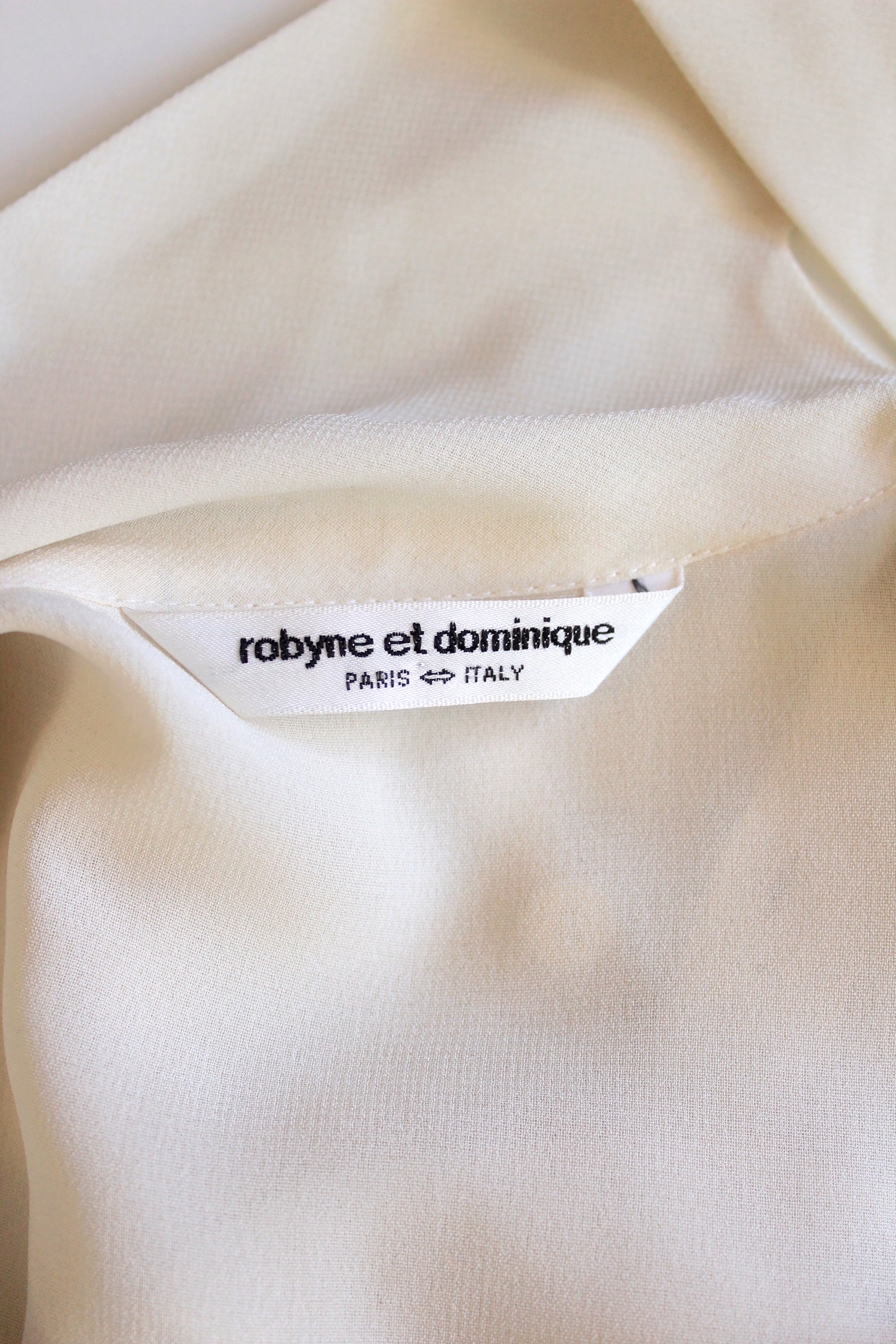 2000s Cream Side Bow Elegant Long Sleeve Blouse, Medium