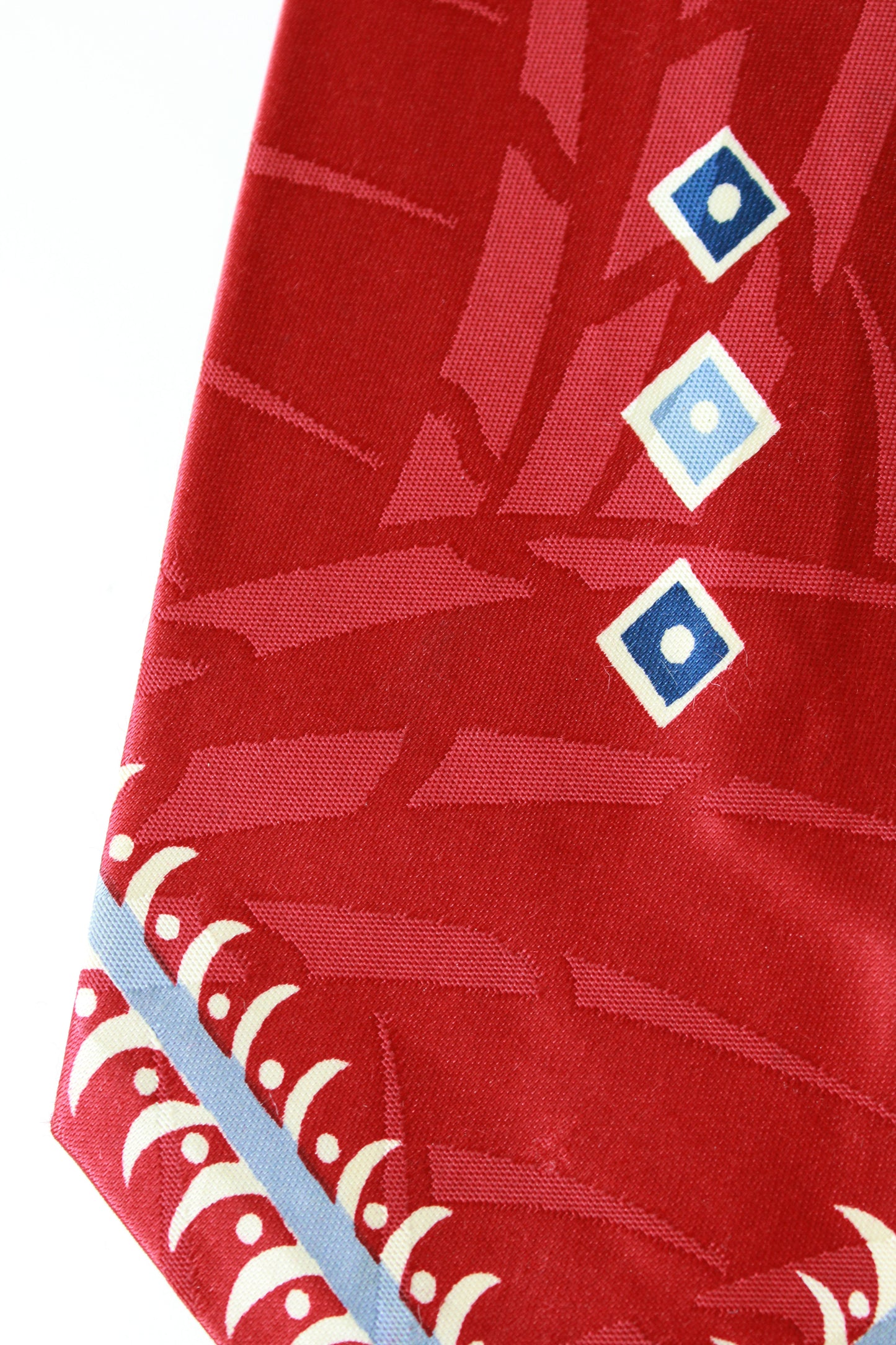 Vintage Early 1950s Rayon Tie In Red With Light Blue Symmetrical Design