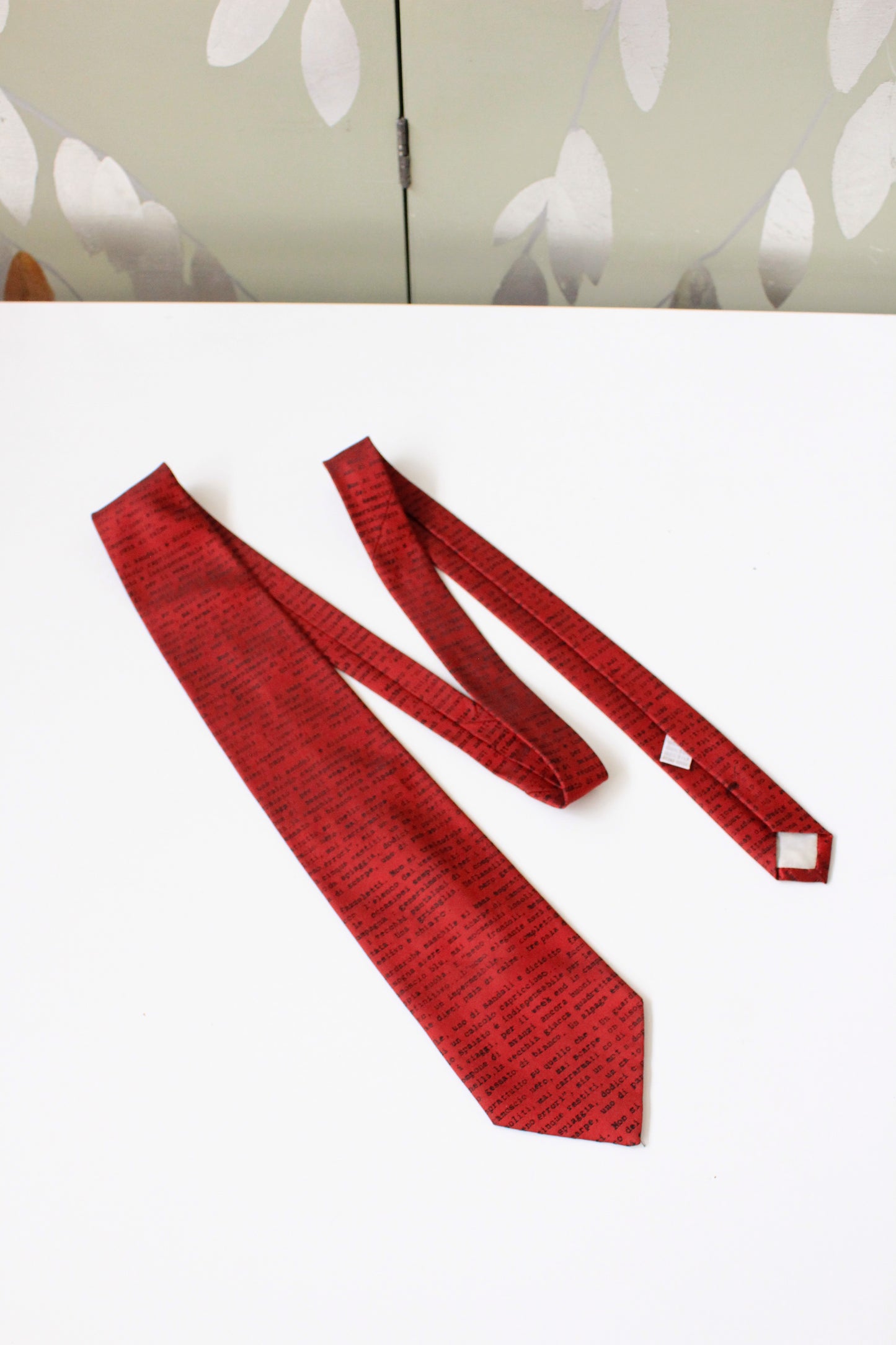1990s Moschino Red Silk Designer Tie With Text Print