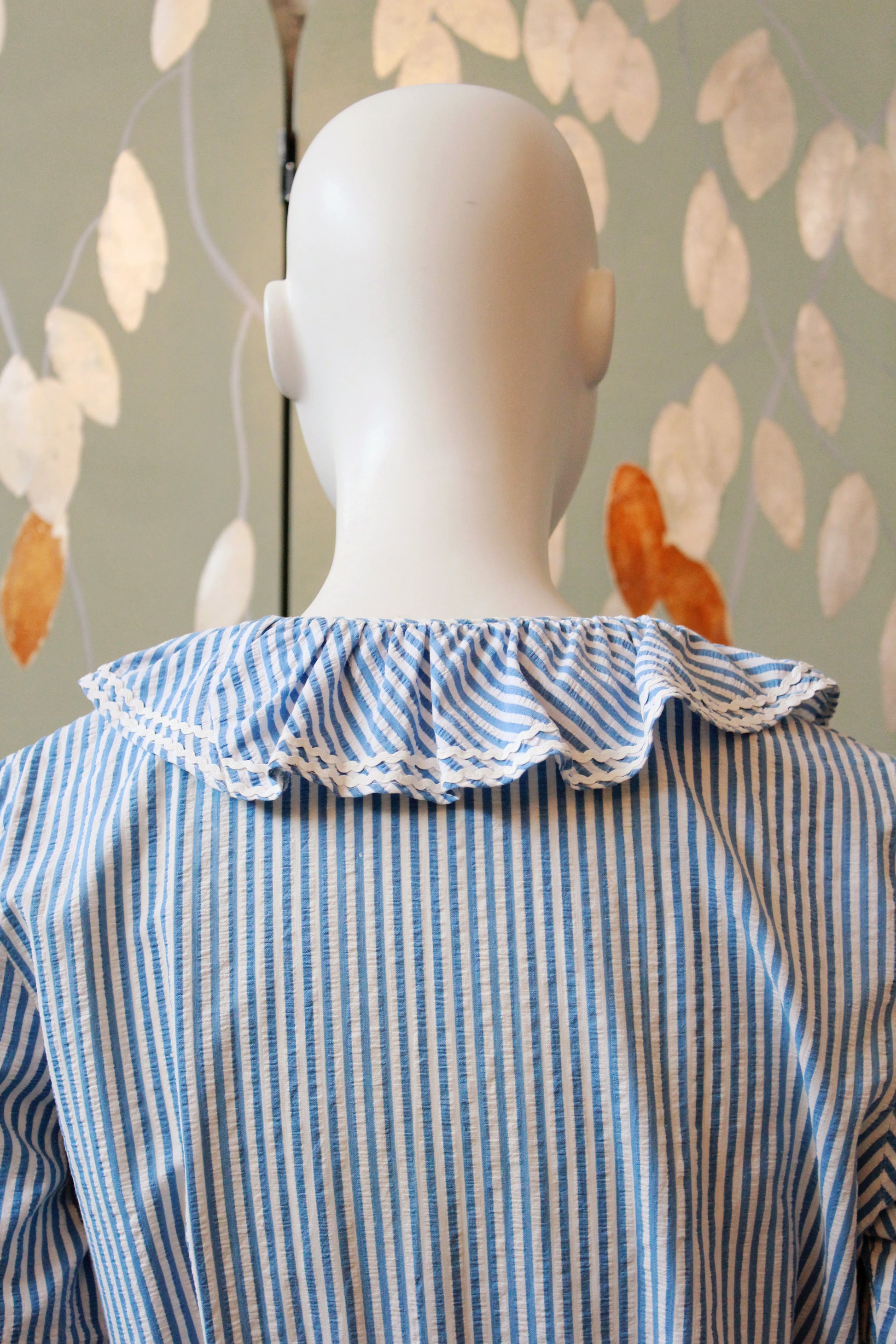 1940s Blue And White Striped Seersucker Short Sleeve Dress 