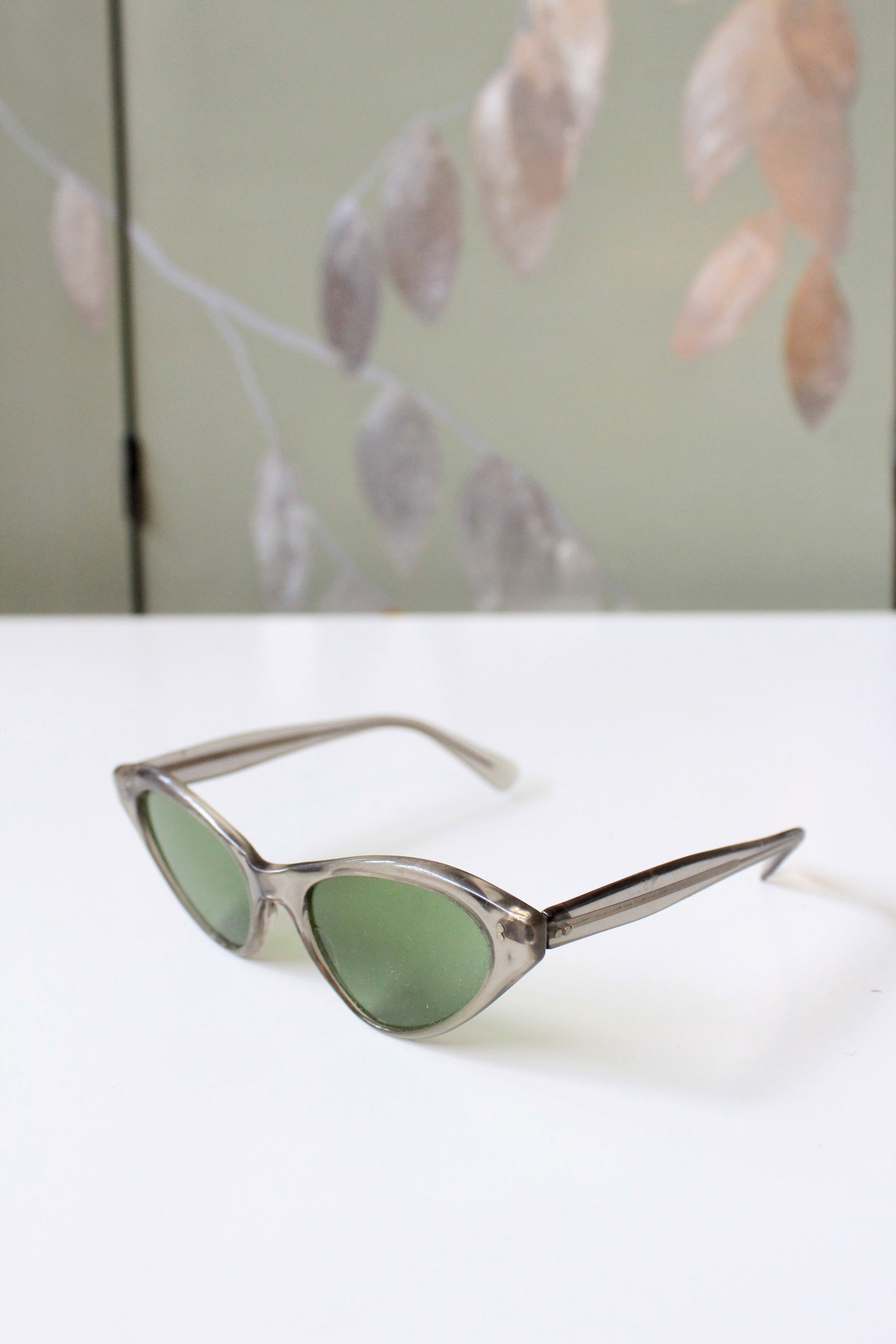 1950s Grey Translucent Cat Eye Sunglasses With Green Lenses 