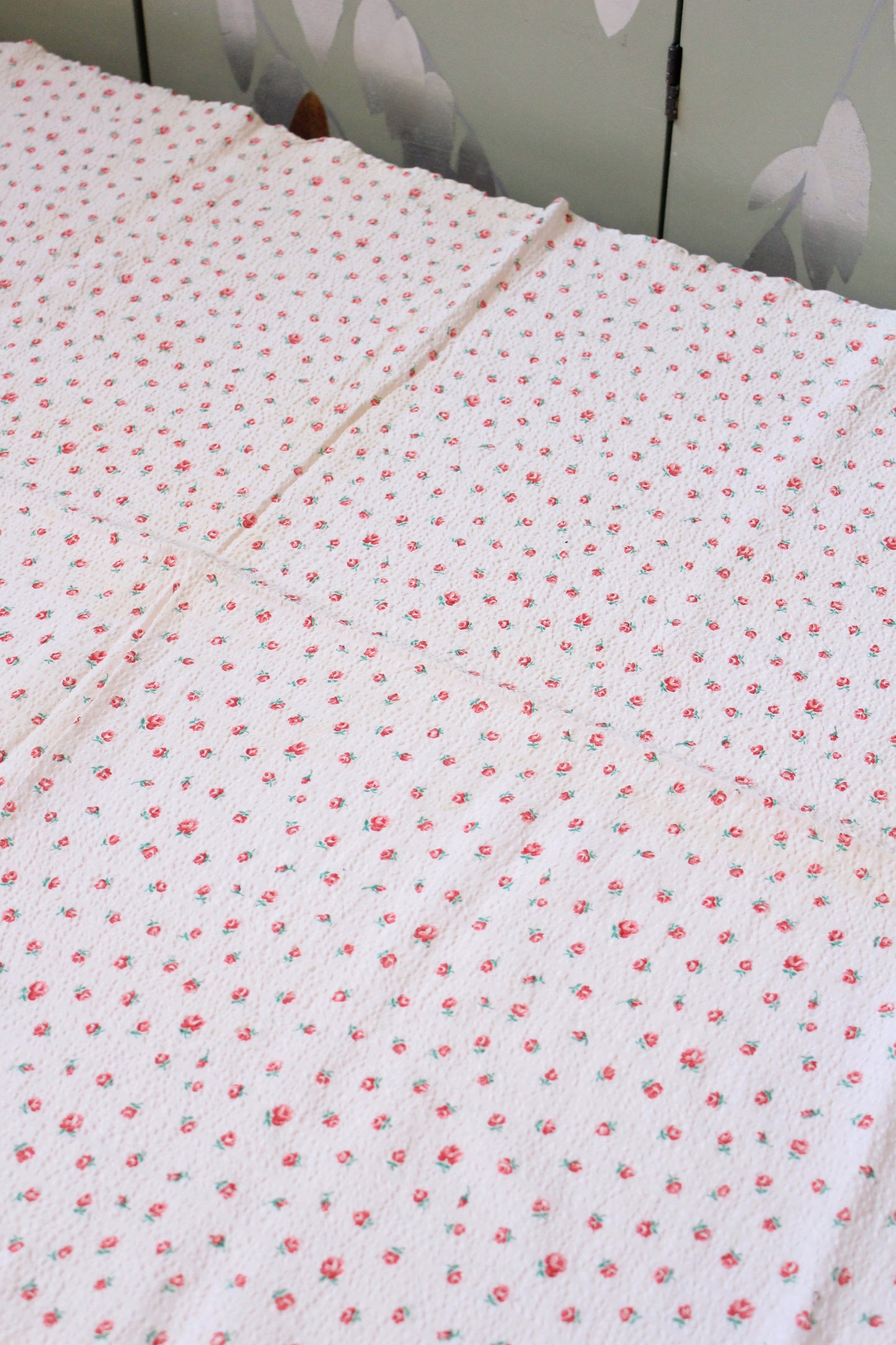 1950s Light Pink Ditsy Flower Cotton Sewing Fabric, 2.9 Yards