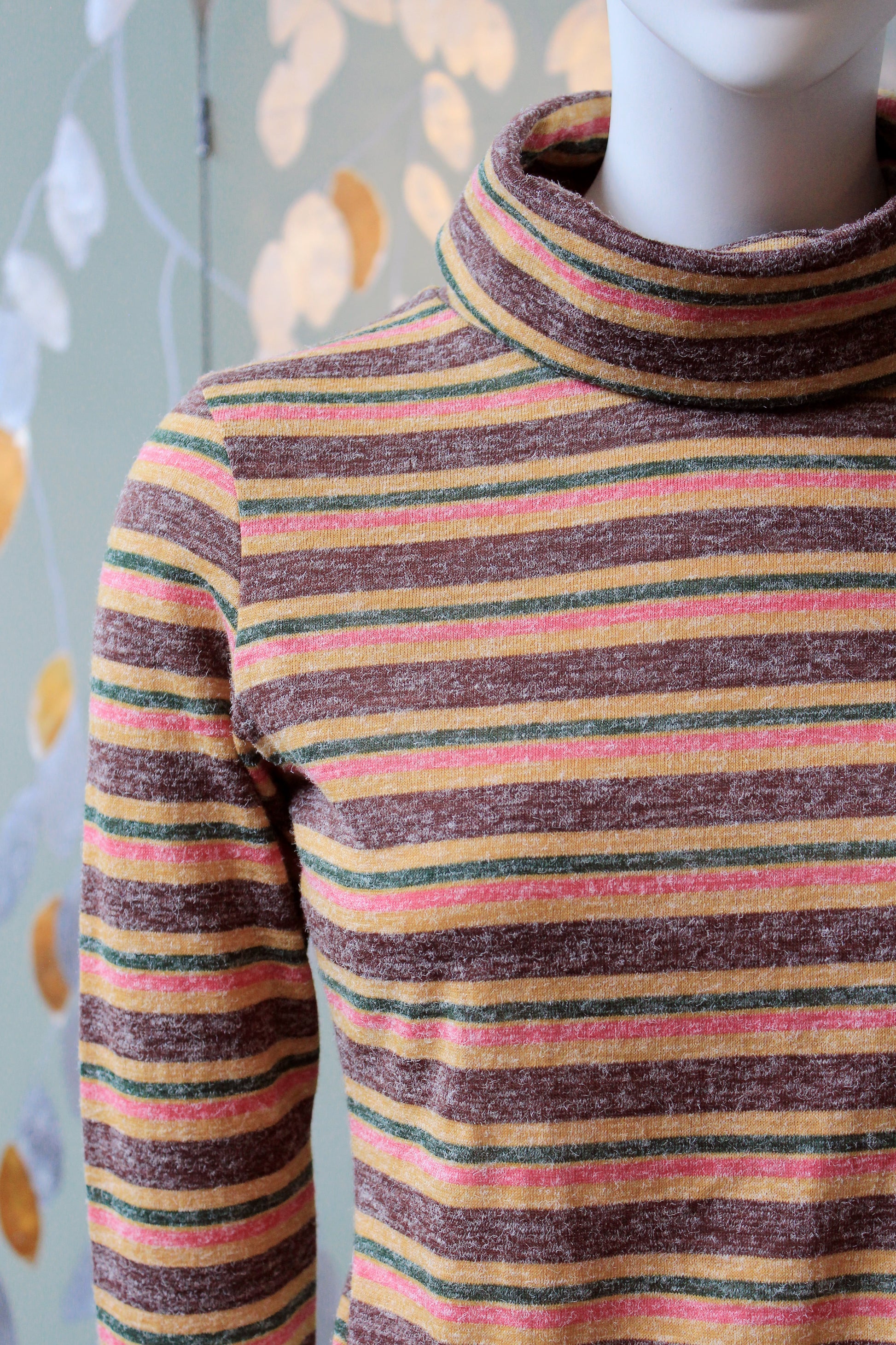 1970s Multicoloured Striped Wide Neck Long Sleeve Turtleneck, XS