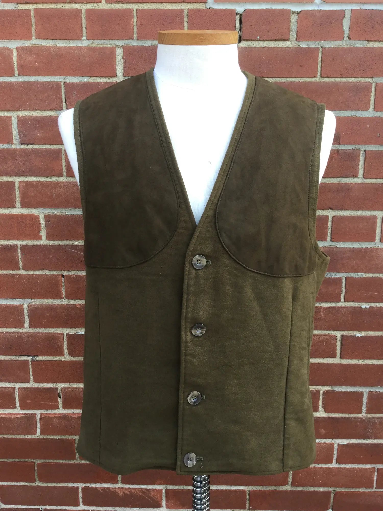 2010s Laksen Sporting Broadland Brown Moleskin Hunting Vest, Medium 