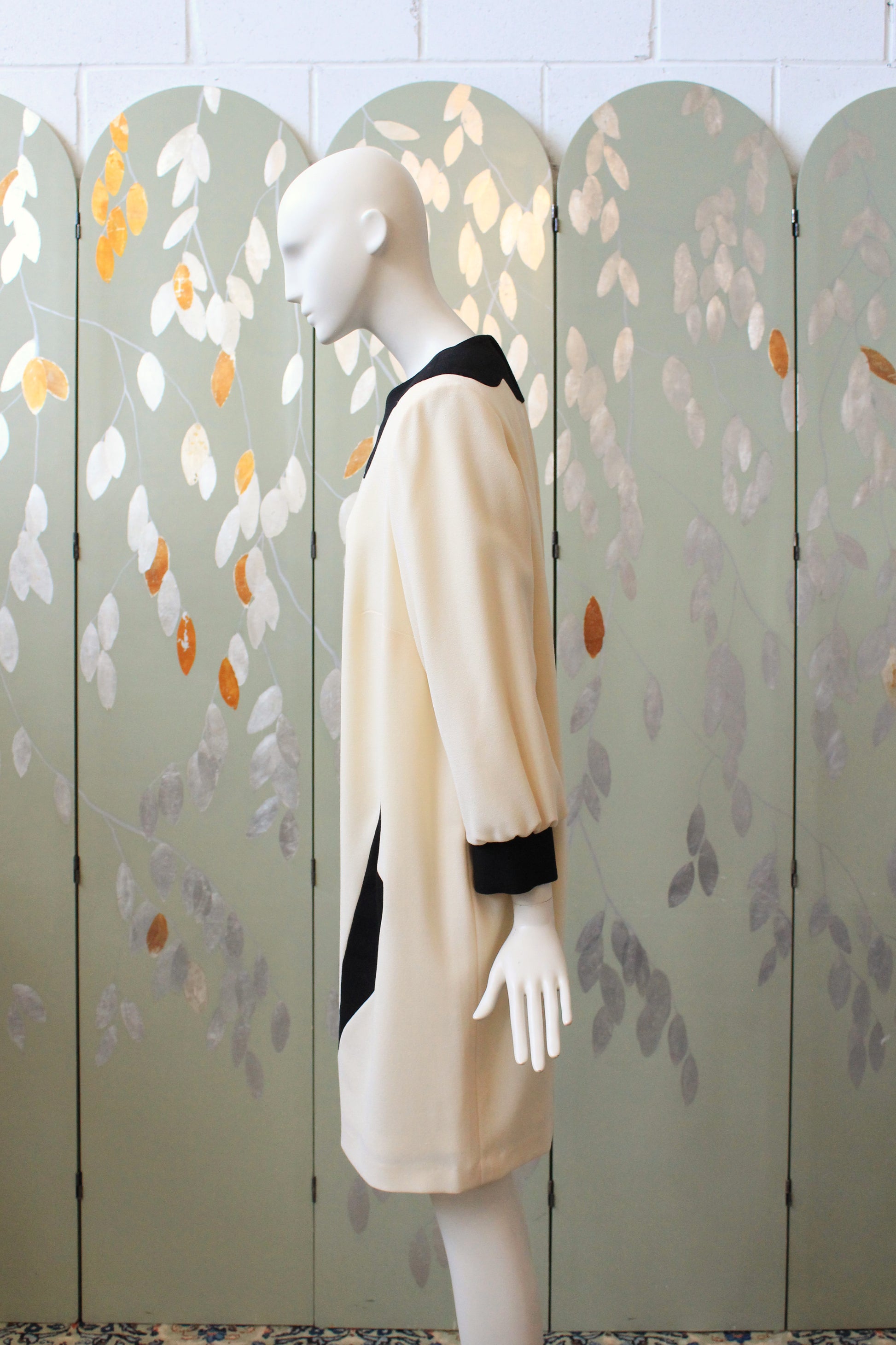 1980s Does 1960s Black And Cream Flower Shift Dress, Medium