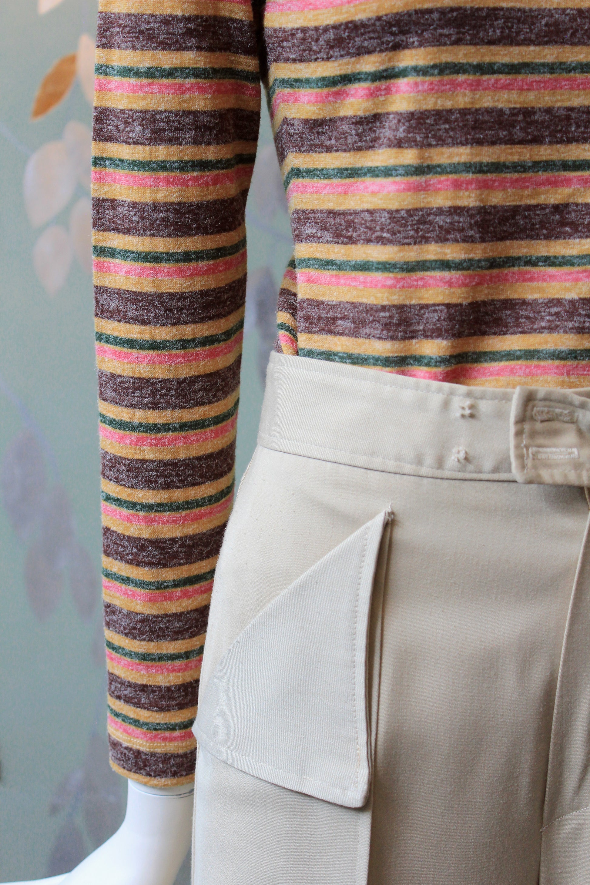 1970s Multicoloured Striped Wide Neck Long Sleeve Turtleneck, XS