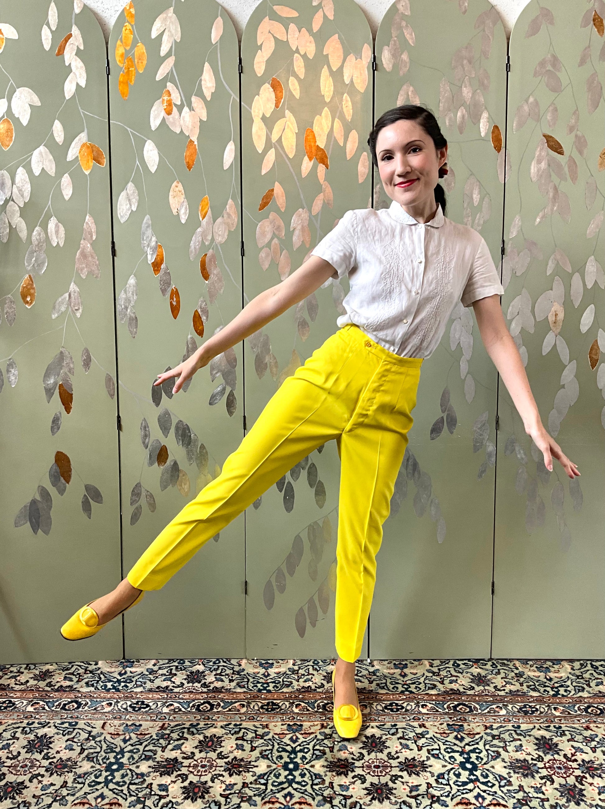 Vintage 1960s Canary Yellow Cigarette Pants XXS