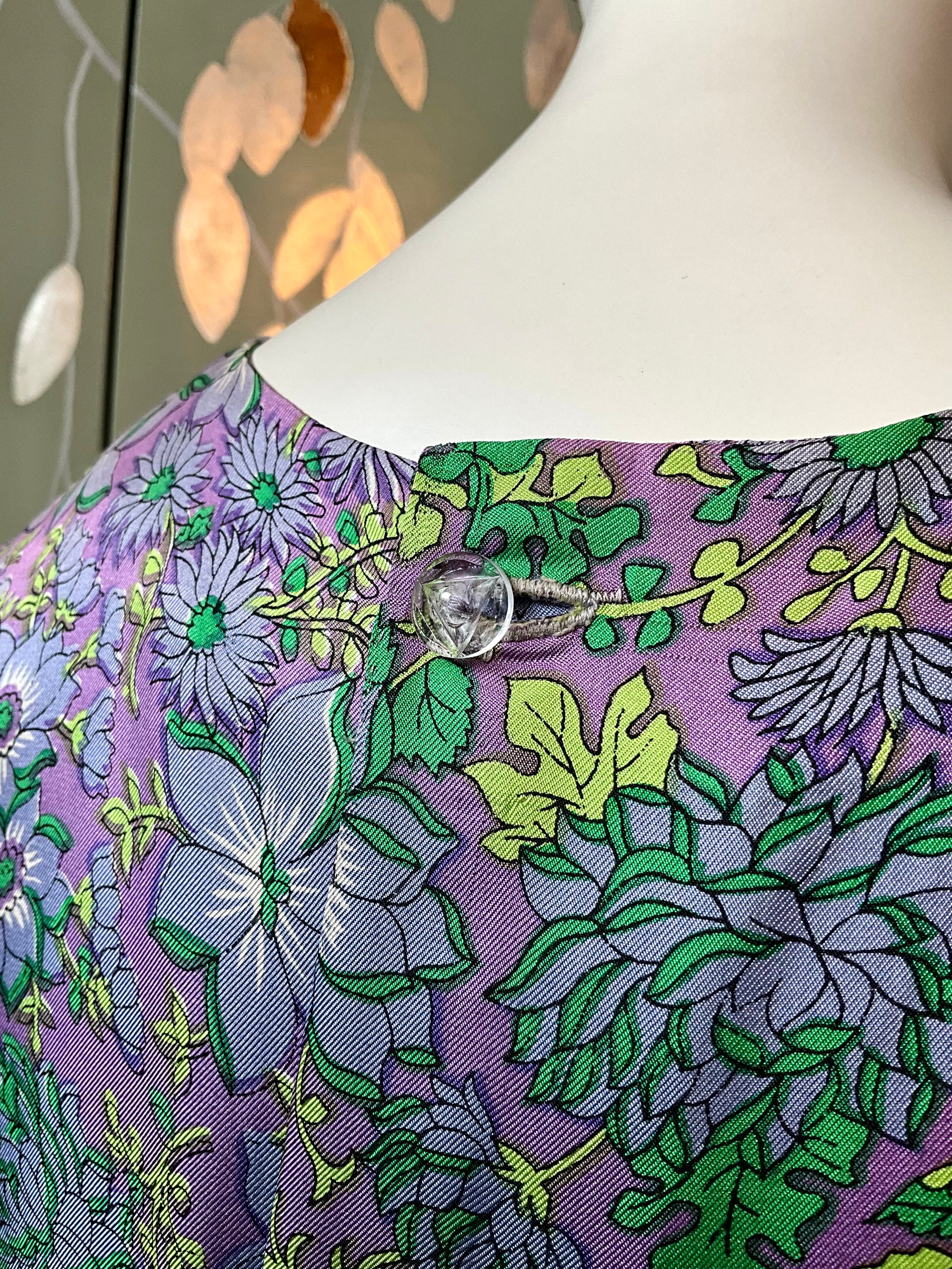 Vintage 1960s Purple and Green Floral Print Satin Sleeveless Cropped Top, Large