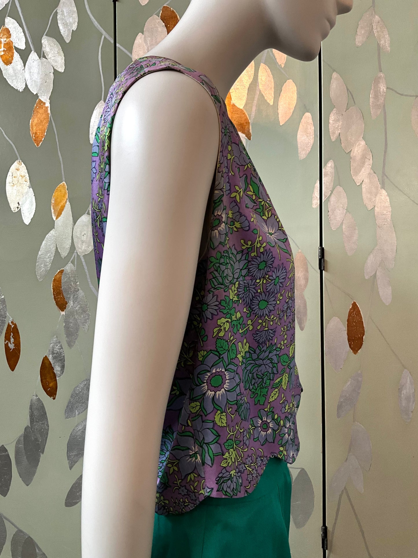 Vintage 1960s Purple and Green Floral Print Satin Sleeveless Cropped Top, Large