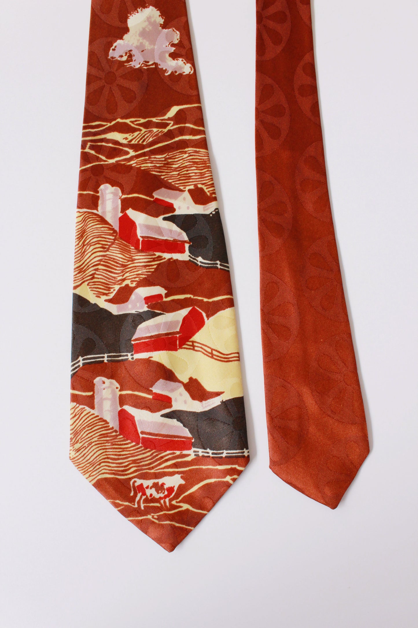 Vintage 1940s Farmland Rayon Tie, Barn and Cow Tie