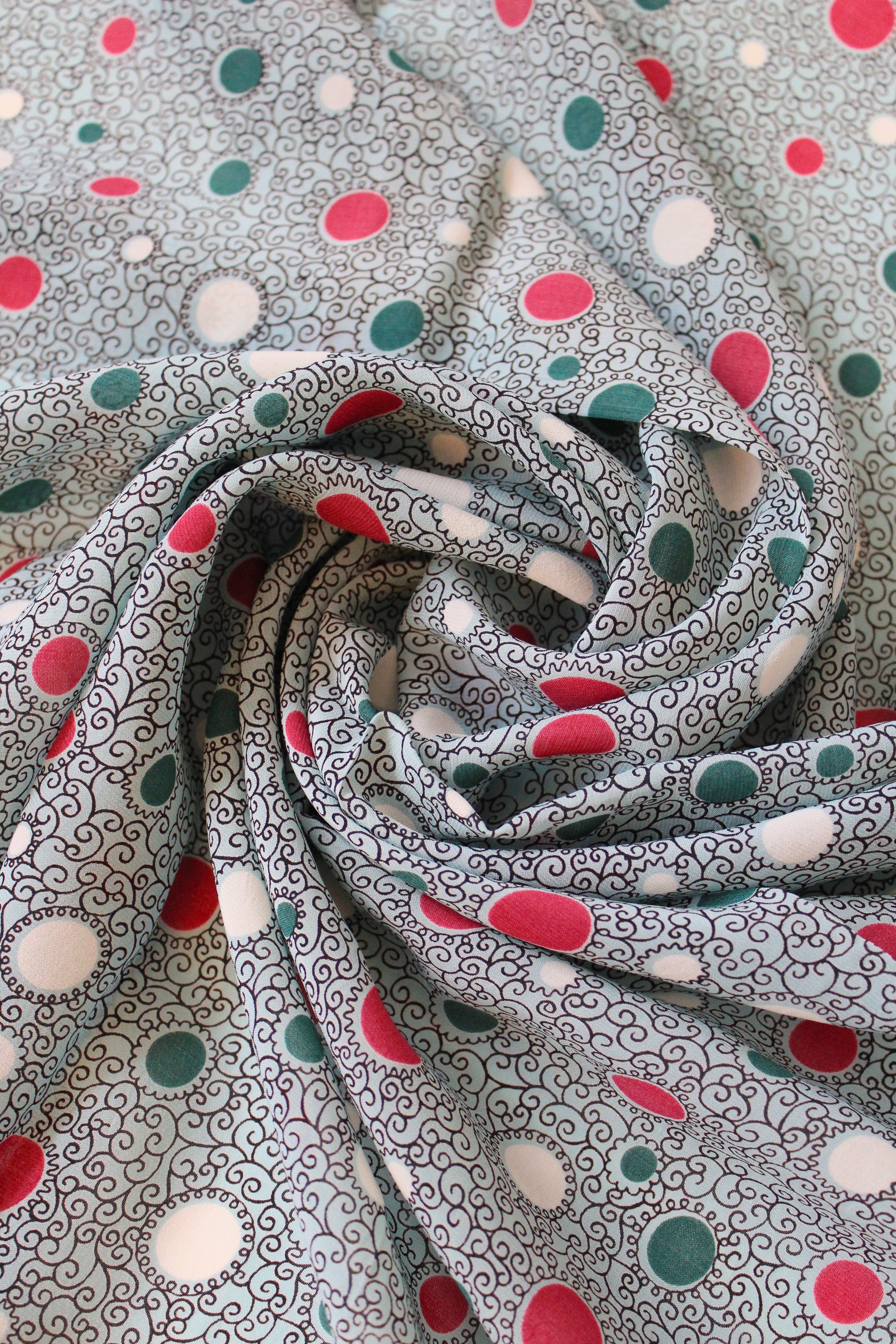 1940s Turquoise With Magenta And White Circles Rayon Fabric , 3.7 Yards
