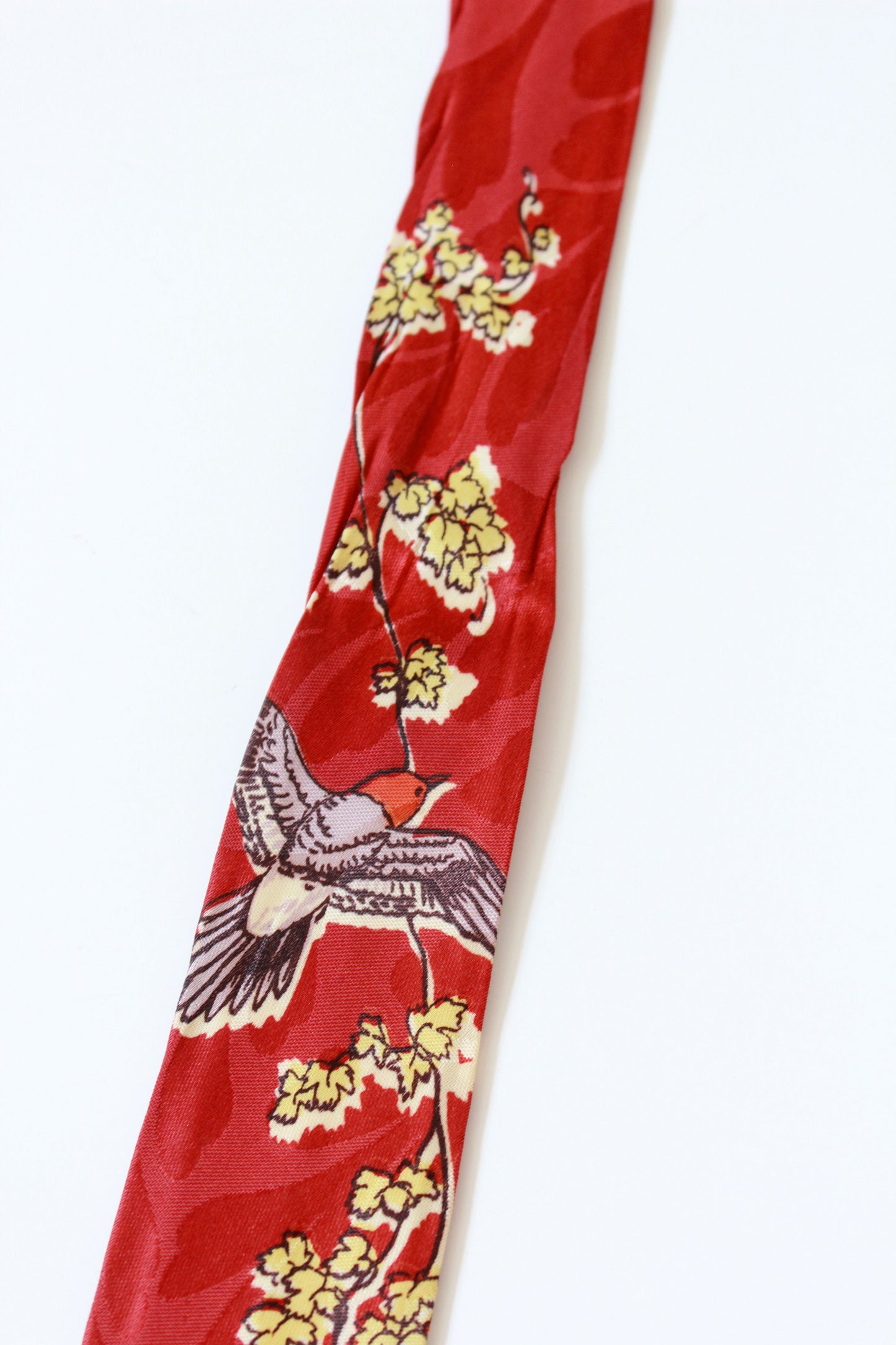 Vintage 1940s Red Headed Woodpecker Rayon Tie