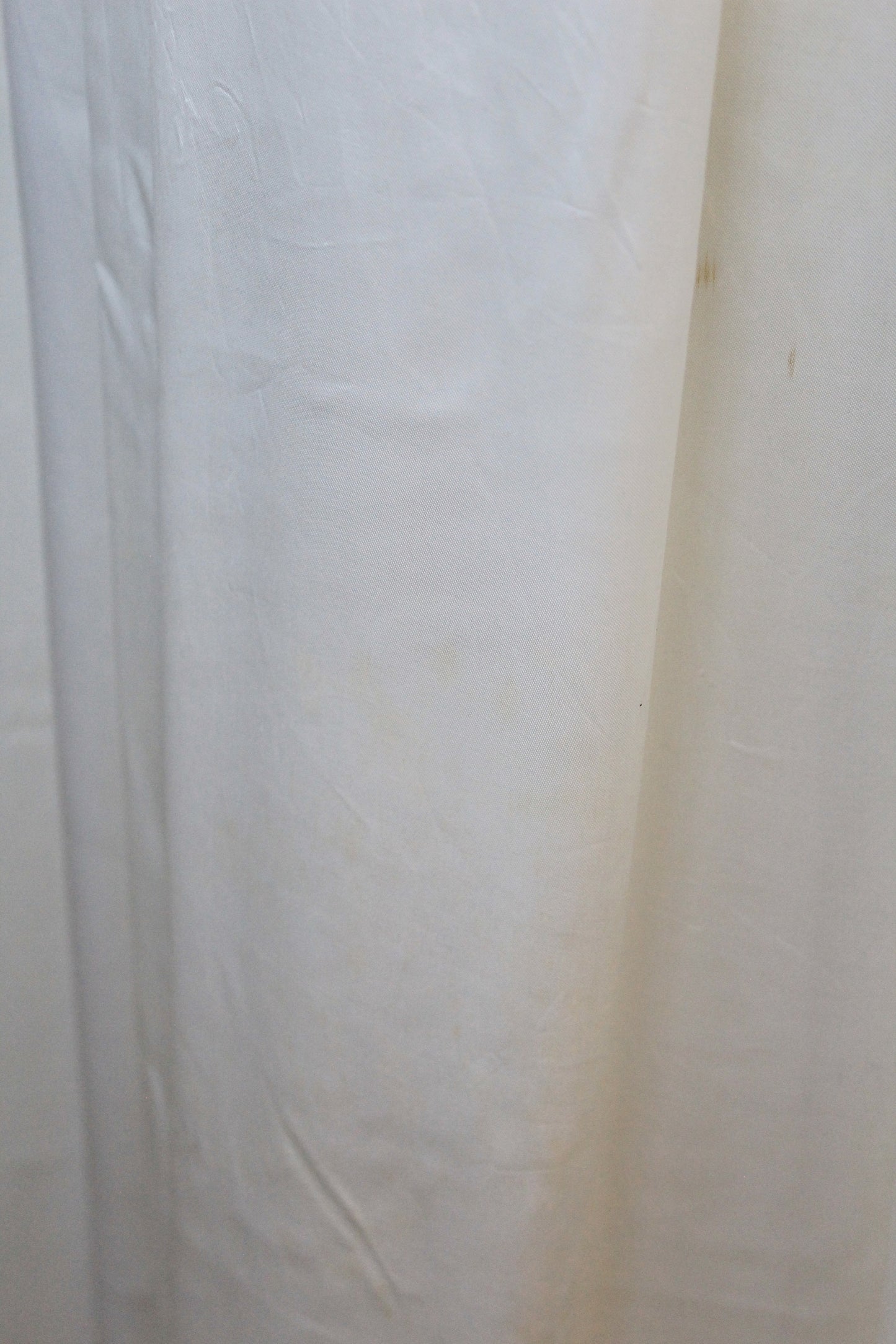 1970s Cream Lace Trim Long Sleeve Satin Robe, Small