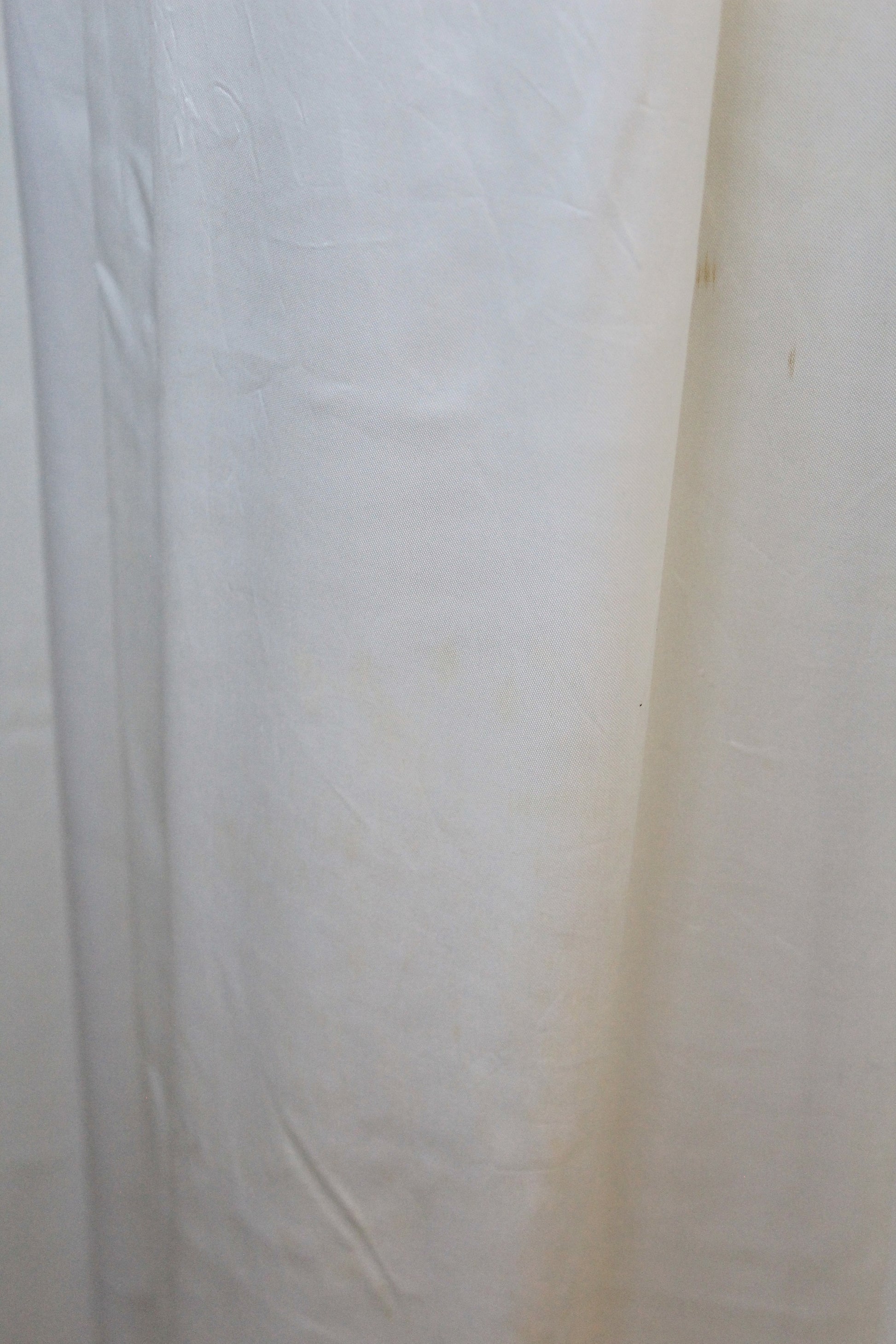 1970s Cream Lace Trim Long Sleeve Satin Robe, Small