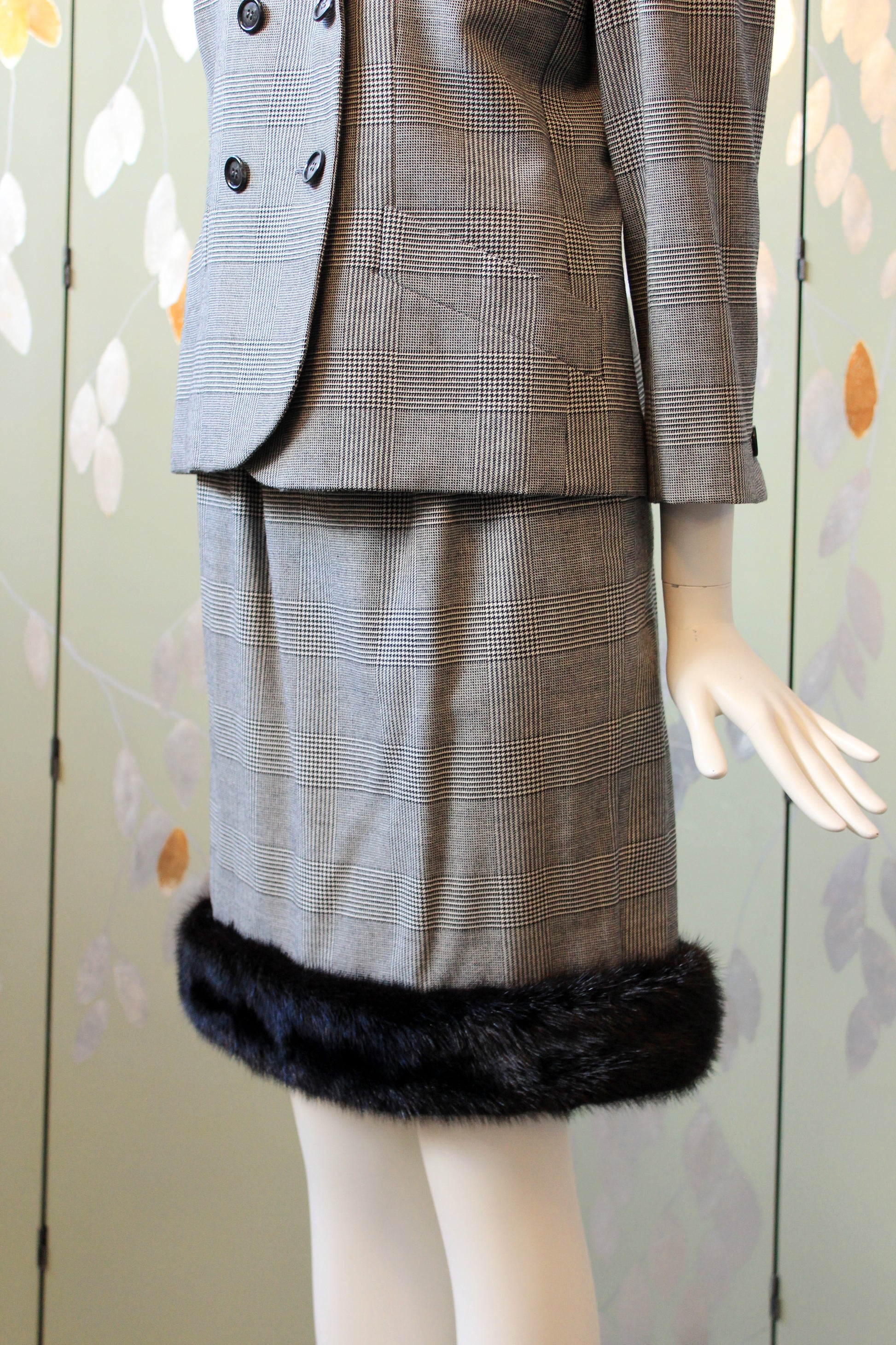 1990s Lily Simon 3PC Houndstooth Fur Trim Skirt Set With Scarf, Small