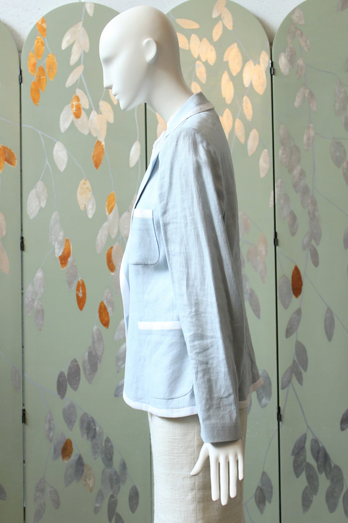 1980s Carven Light Blue With White Trim Linen Designer Blazer, Medium