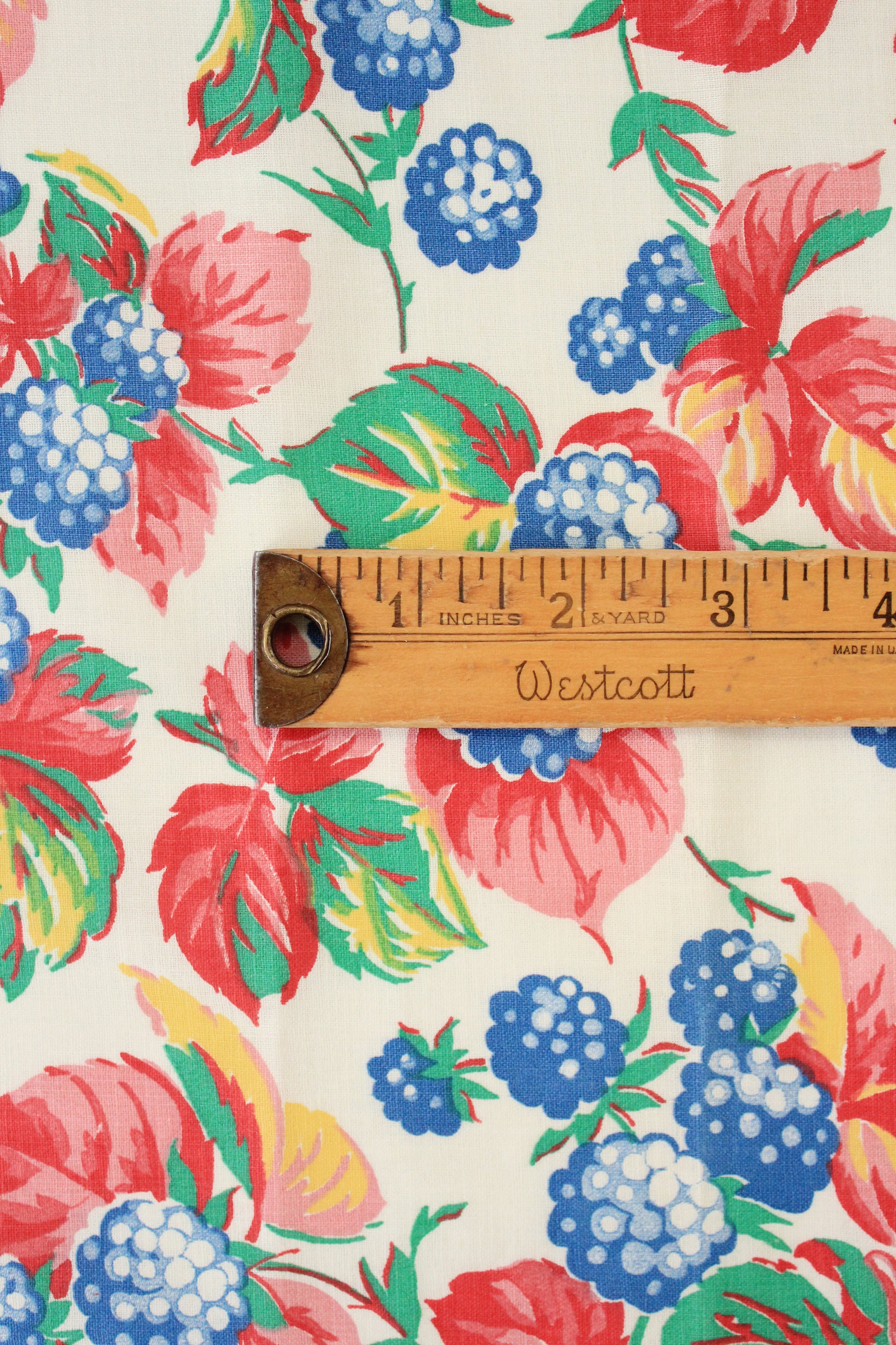 1940s Novelty Fruit Blue Berries On Leaves Cotton Sewing Fabric, 4 Yards