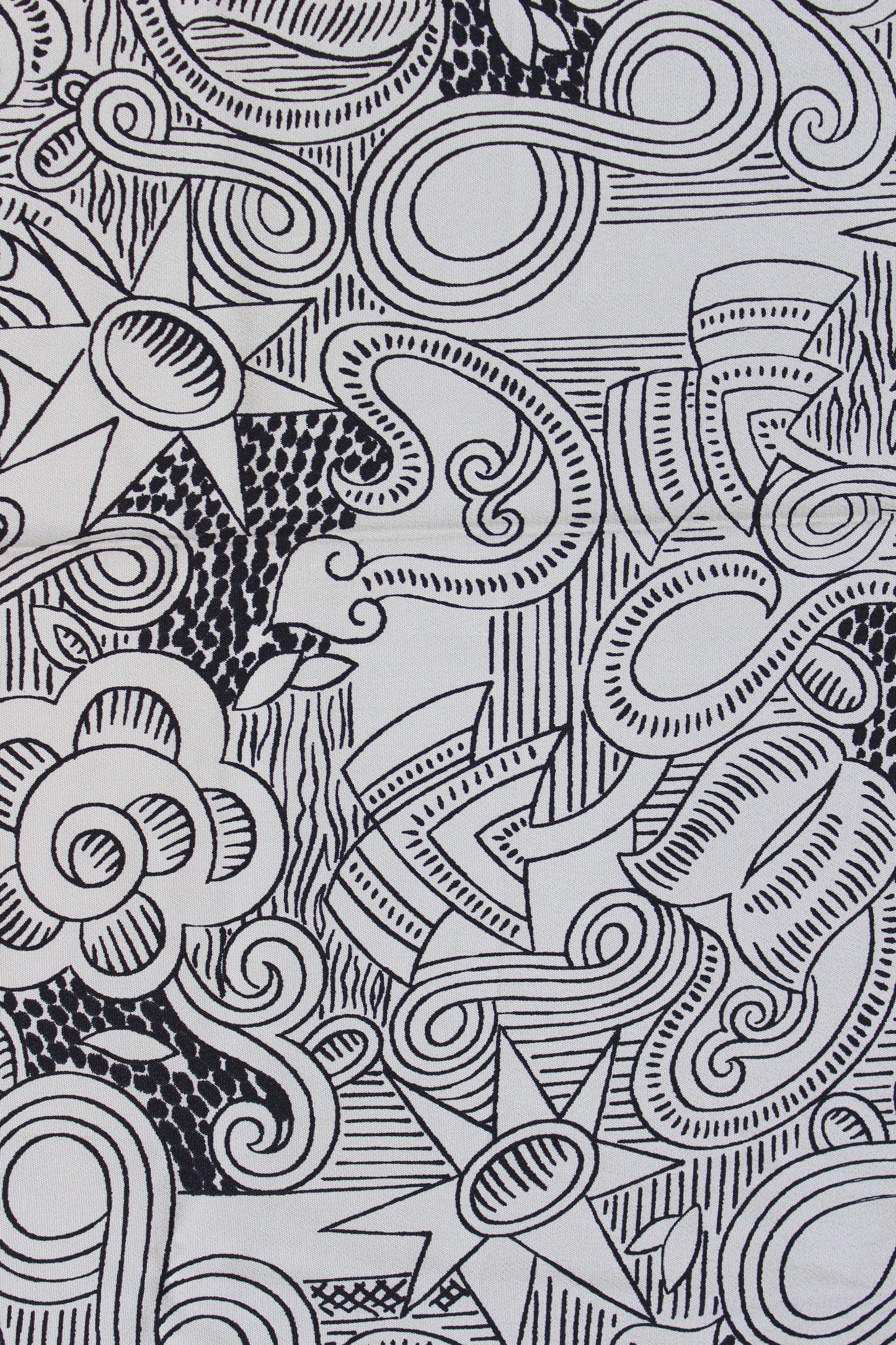 1940s Black And White Illustrated Swirl Print Rayon Sewing Fabric, 4.1 Yards