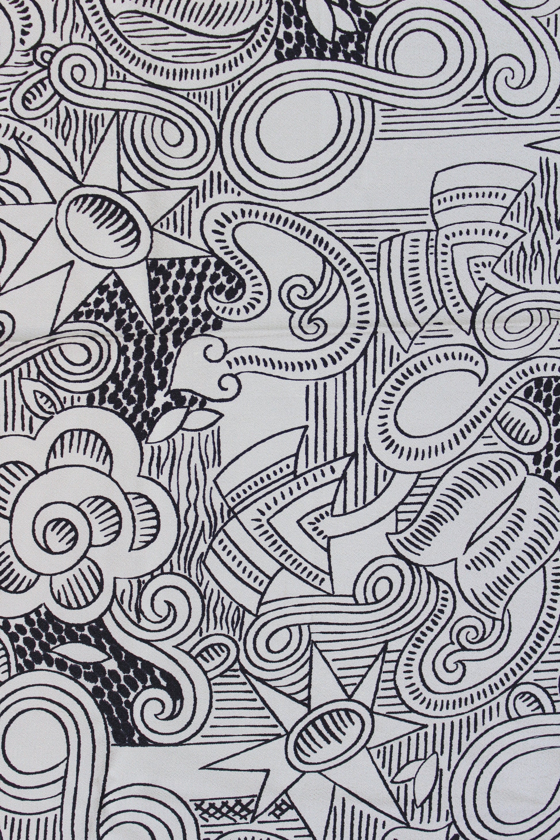 1940s Black And White Illustrated Swirl Print Rayon Sewing Fabric, 4.1 Yards