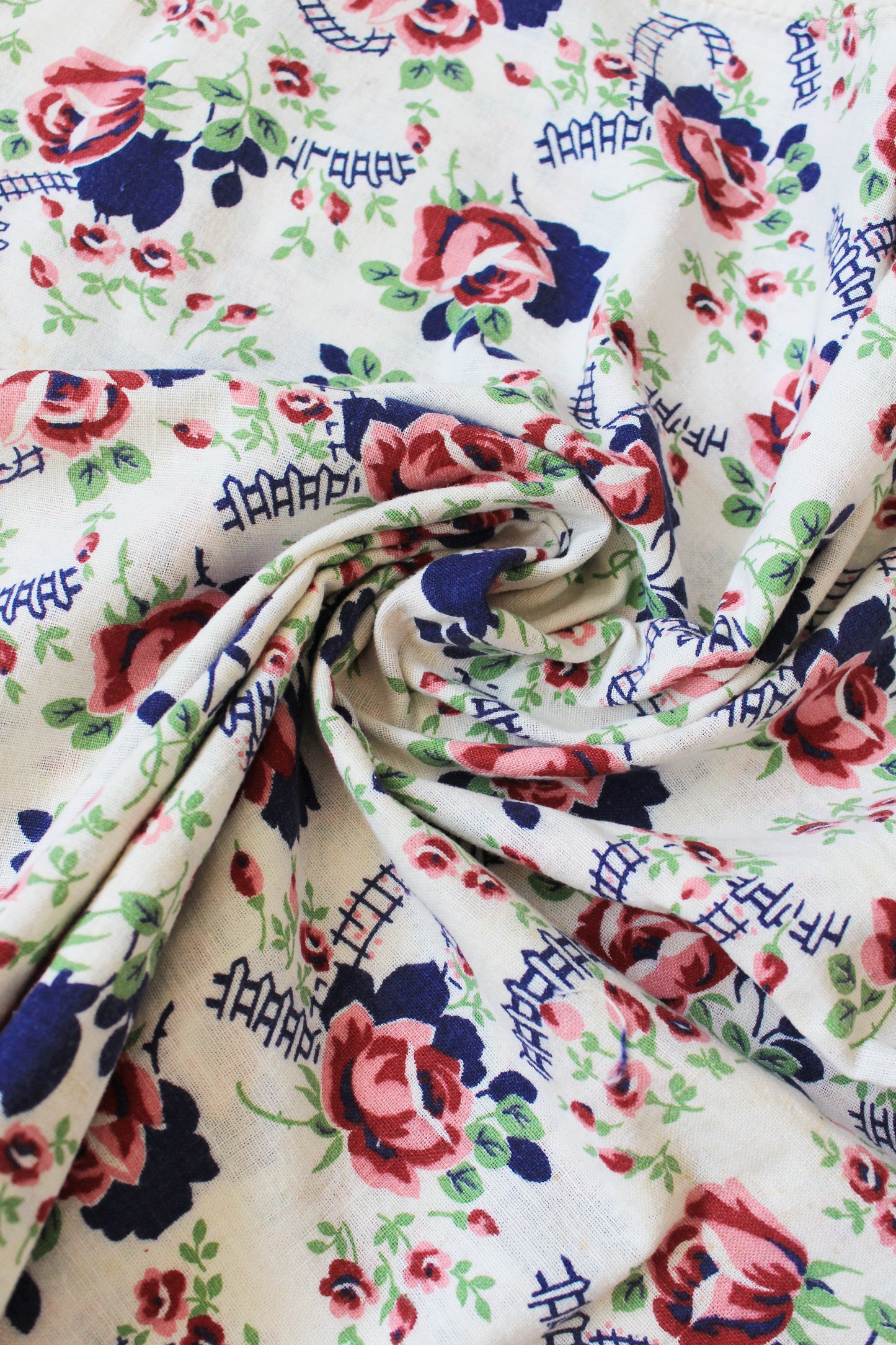 1940s Pink And Red Floral Feedsack Roses With White Picket Fence, Vintage Summer Sewing/Quilting Fabric