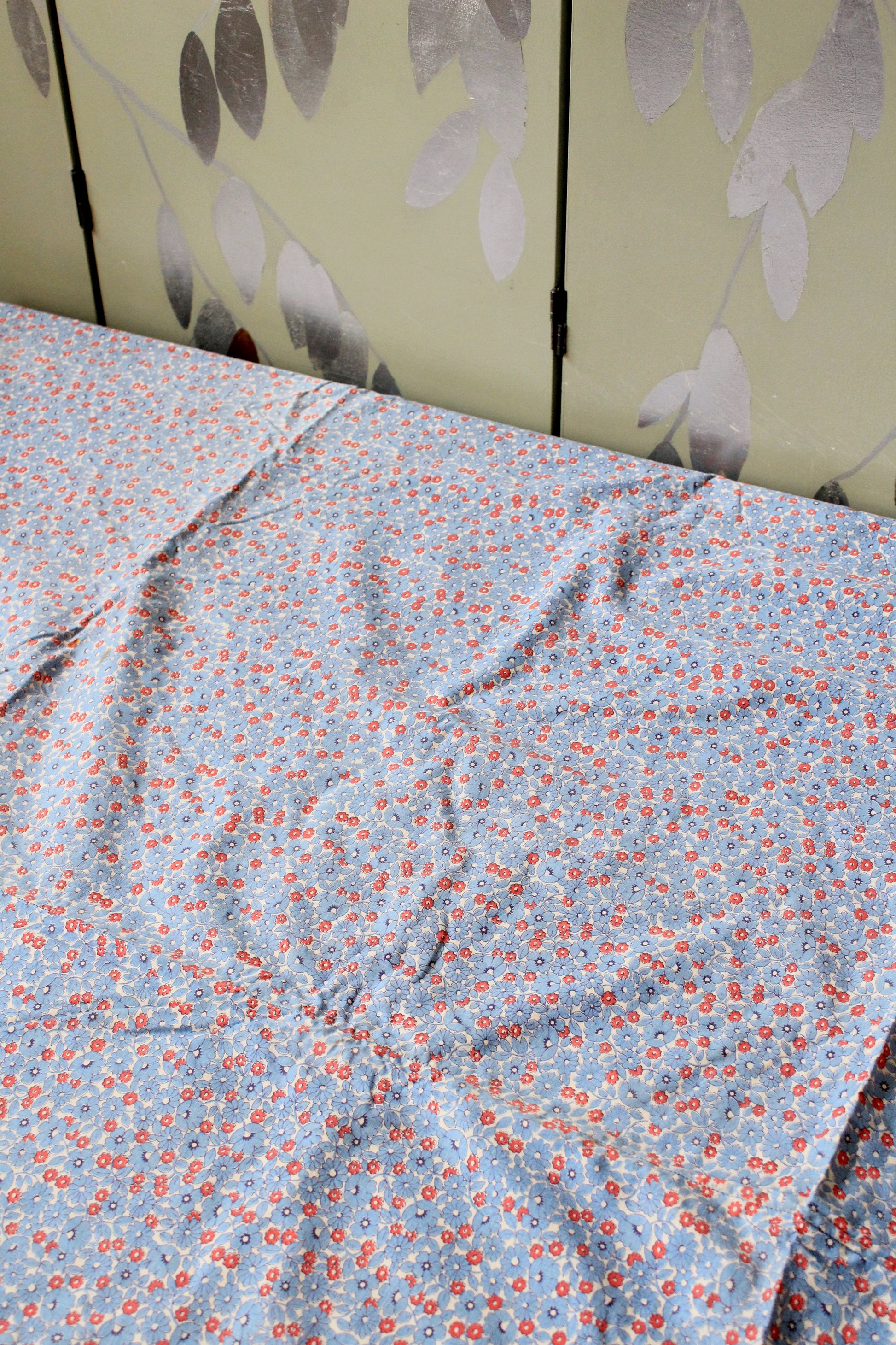 1940s/1950s Light Blue And Red Floral Print Cotton Duvet Cover, 76.5" x 67"