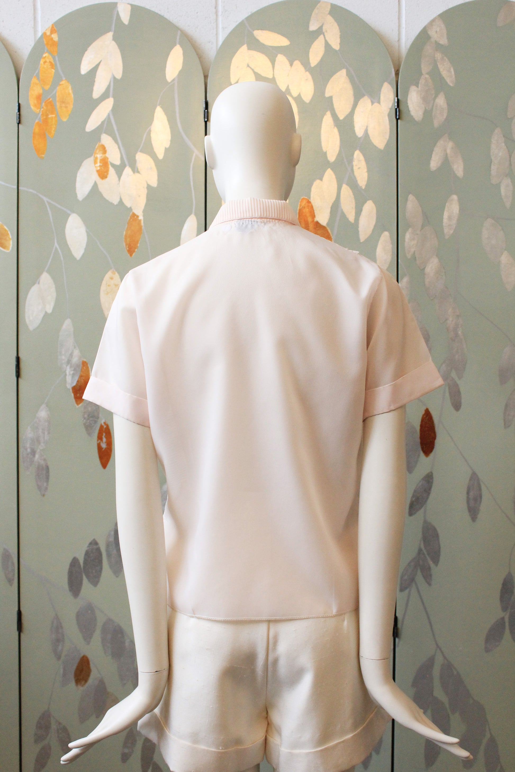 Vintage 1950s Light Pink Nylon Short Sleeve Blouse With Pintucks, M