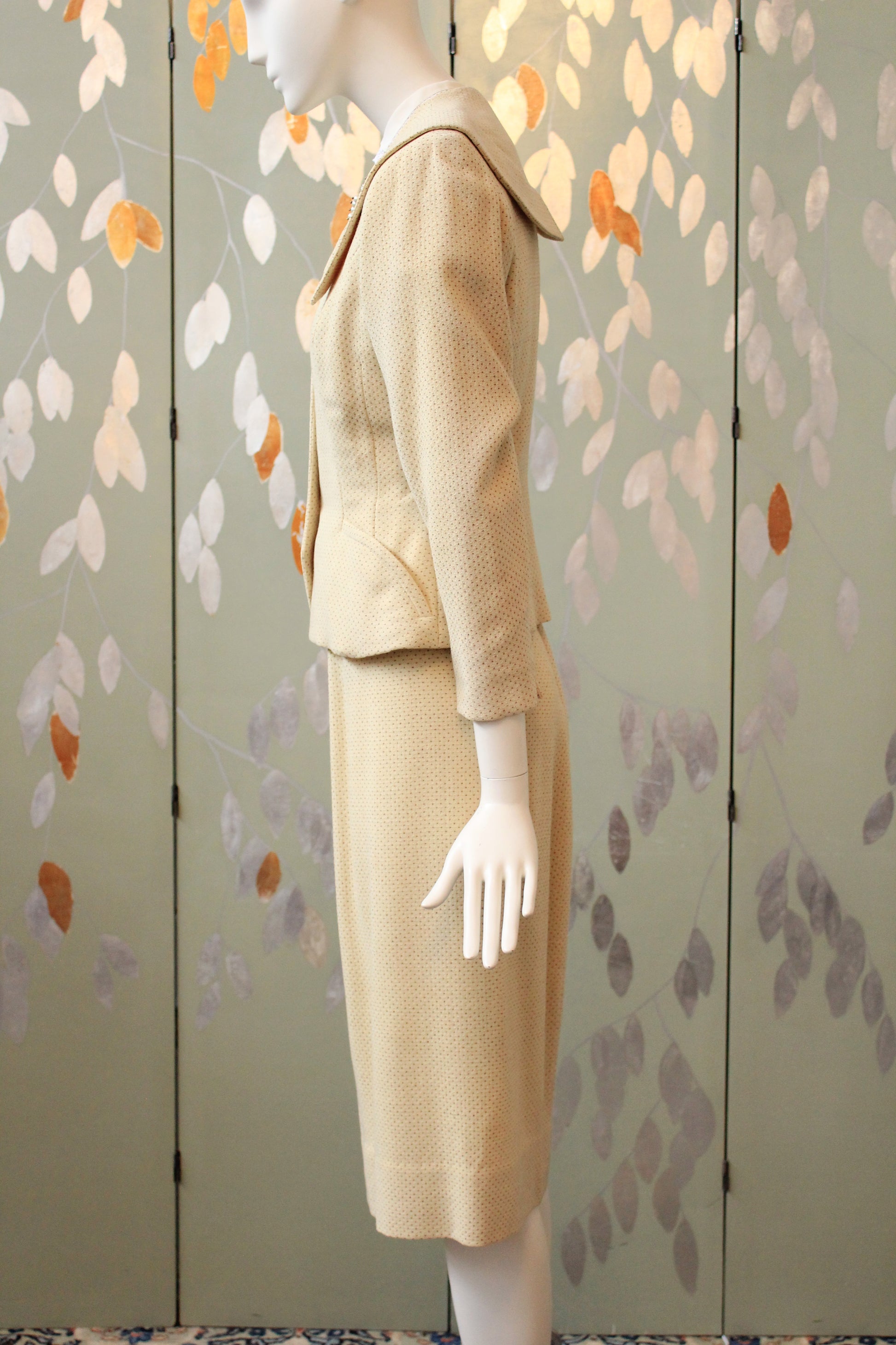 Vintage 1950s Cream and Brown Dot Skirt Suit Set With Leaf Embellishment, XS