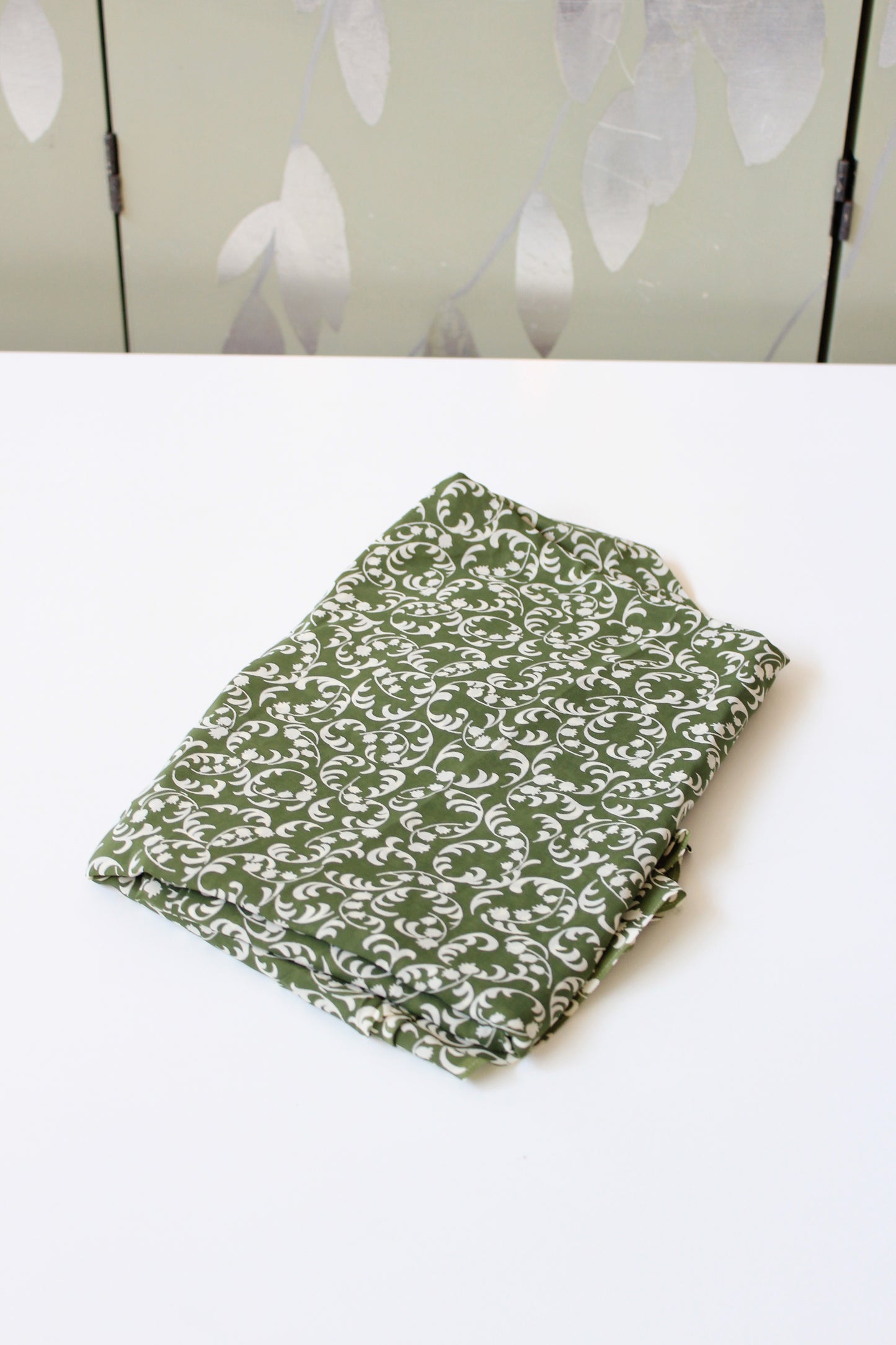 1940s Green And White Vine Pattern Summer Rayon Fabric, 4 Yards