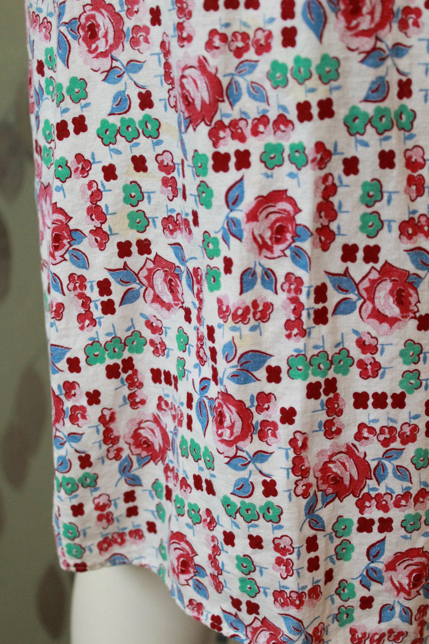 1940s  Floral Cotton Wrap House Dress With Embroidery, Medium