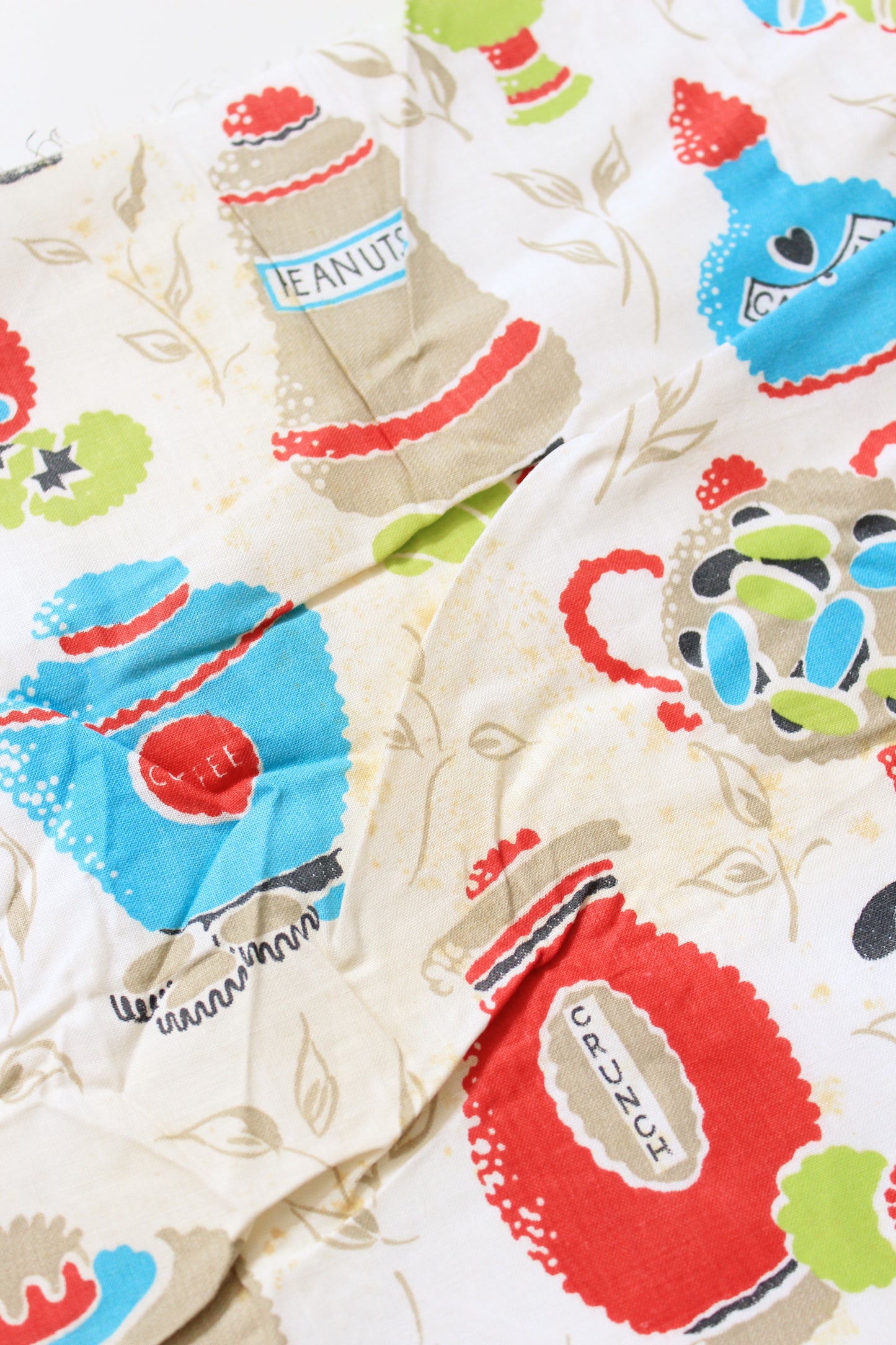 1960s Novelty Print Candy Store Jars In Red/Green/Teal Cotton Sewing Fabric, 7.9 Yards