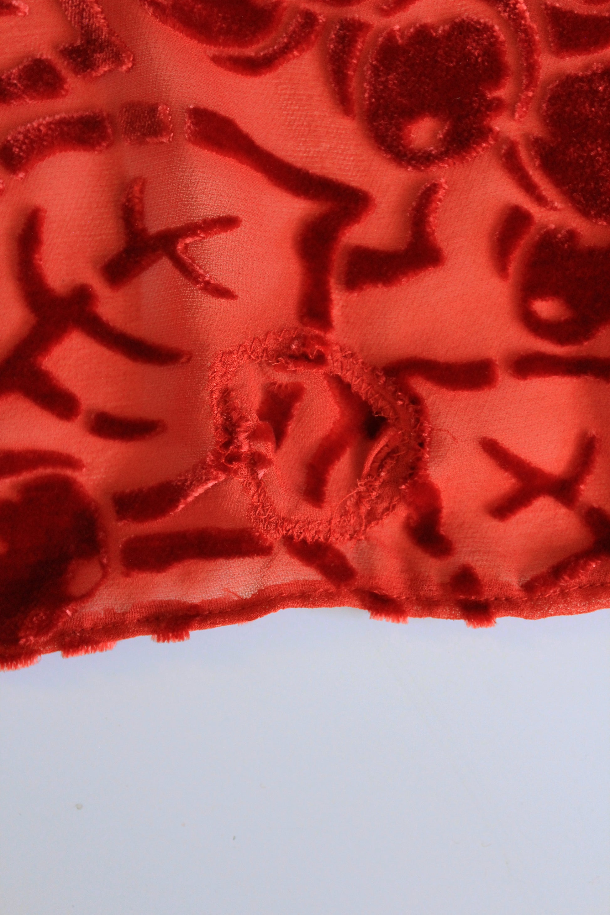 1920s Sleeveless Red Drop Waist Dress With Velvet Cranberries And Hip Detail, Small