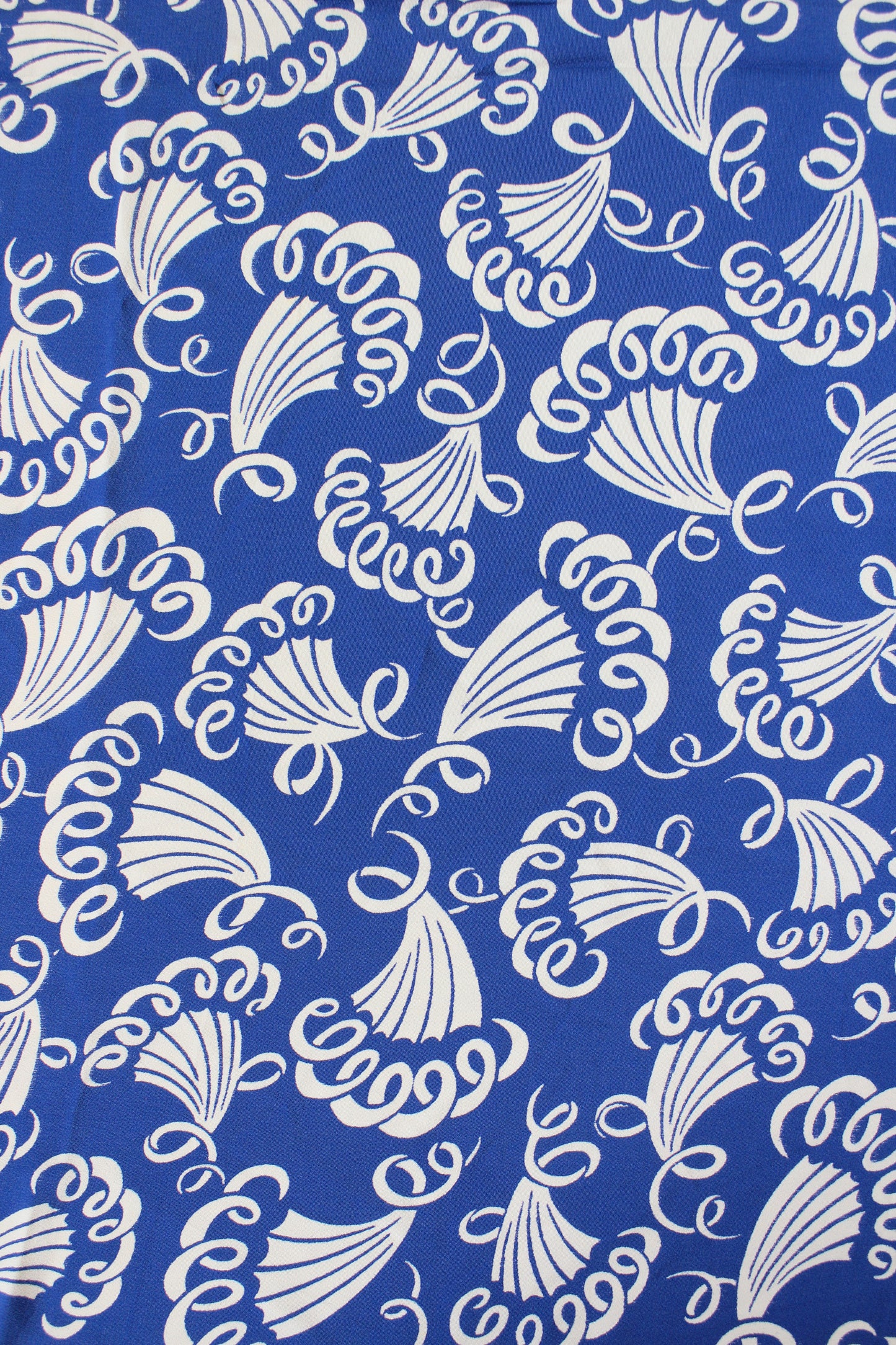1940s Blue And White Fan Print Rayon Sewing Fabric, 4.6 Yards