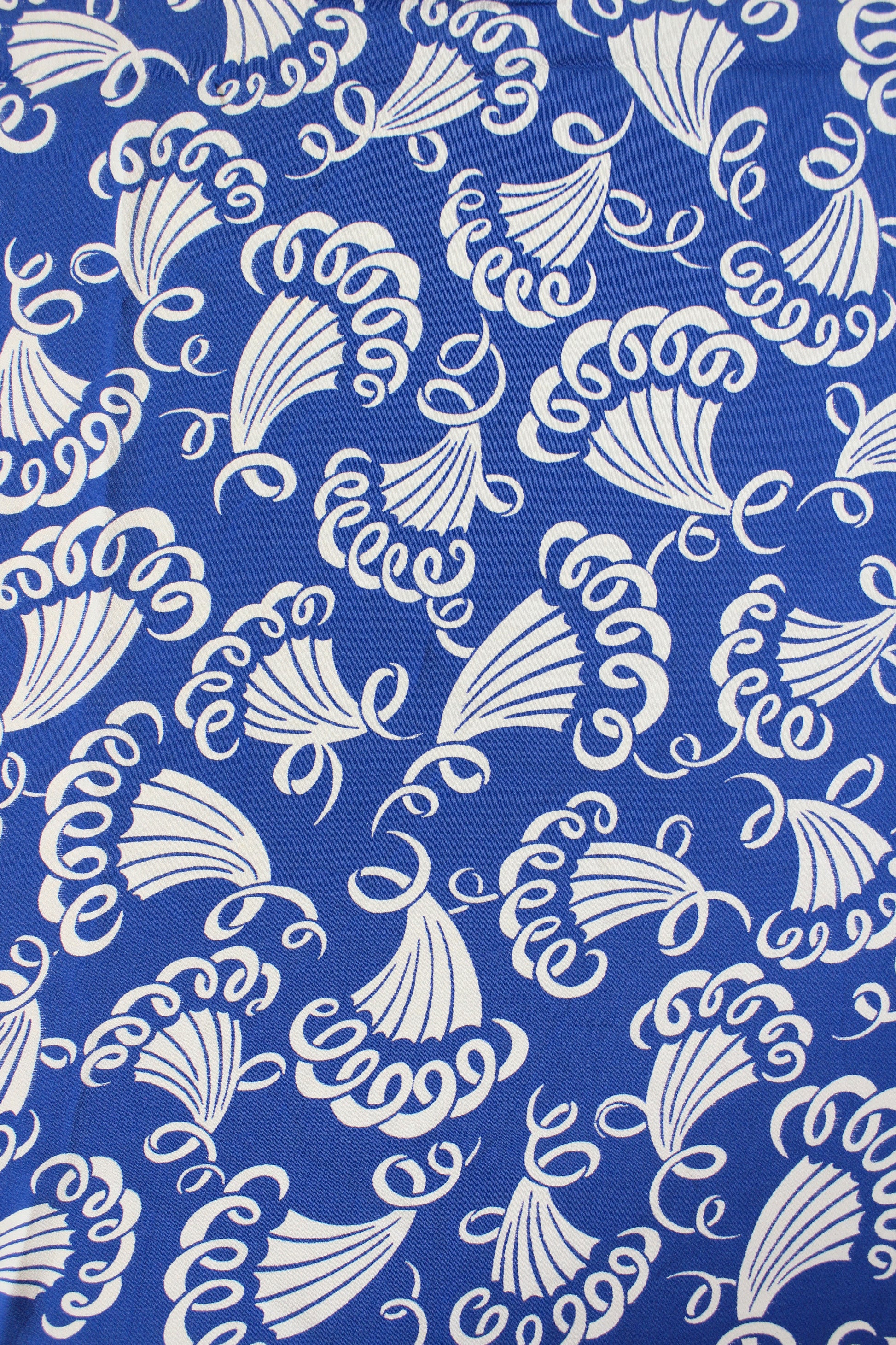 1940s Blue And White Fan Print Rayon Sewing Fabric, 4.6 Yards