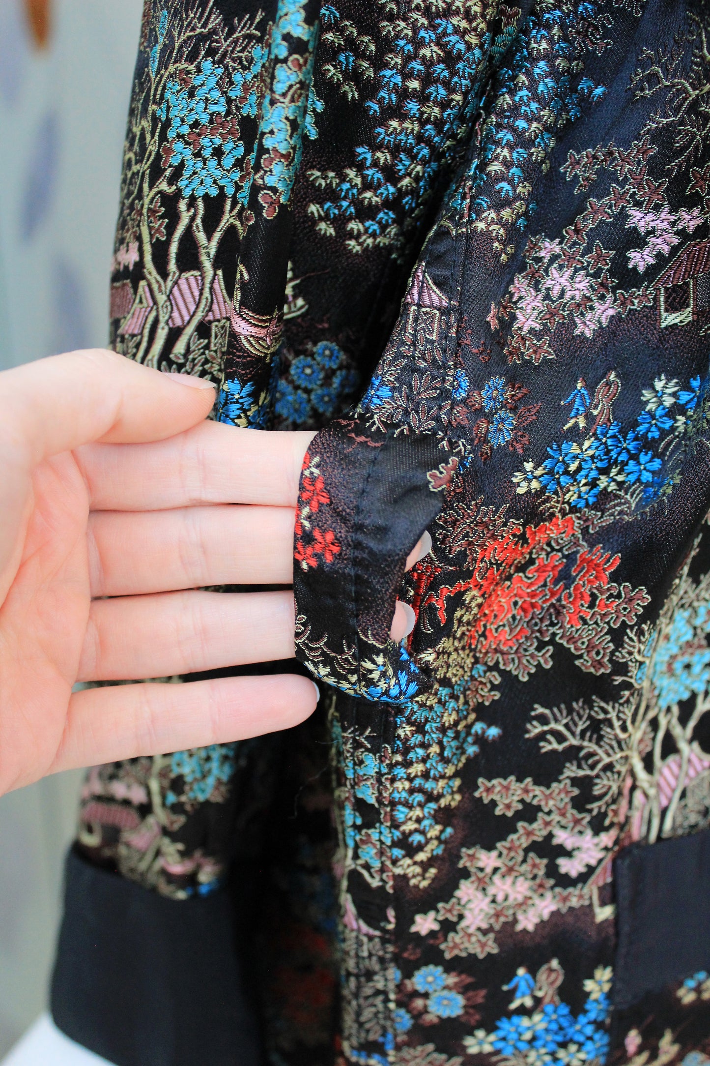 1950s Black Silk Robe With Chinese Flowers Motif, Medium