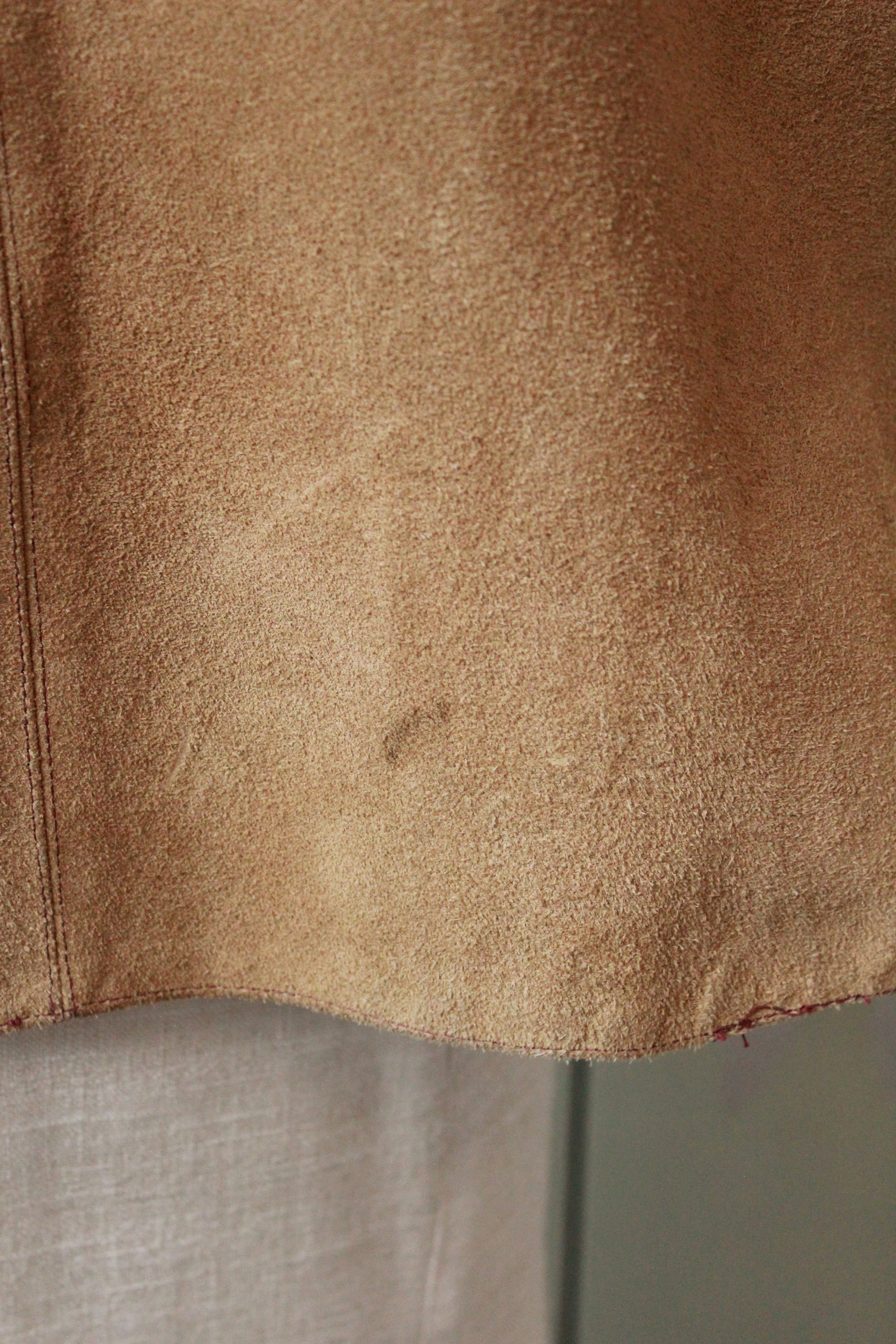 NEEDS PRICE 1970s Floral Dual Toned Brown Suede Cape 