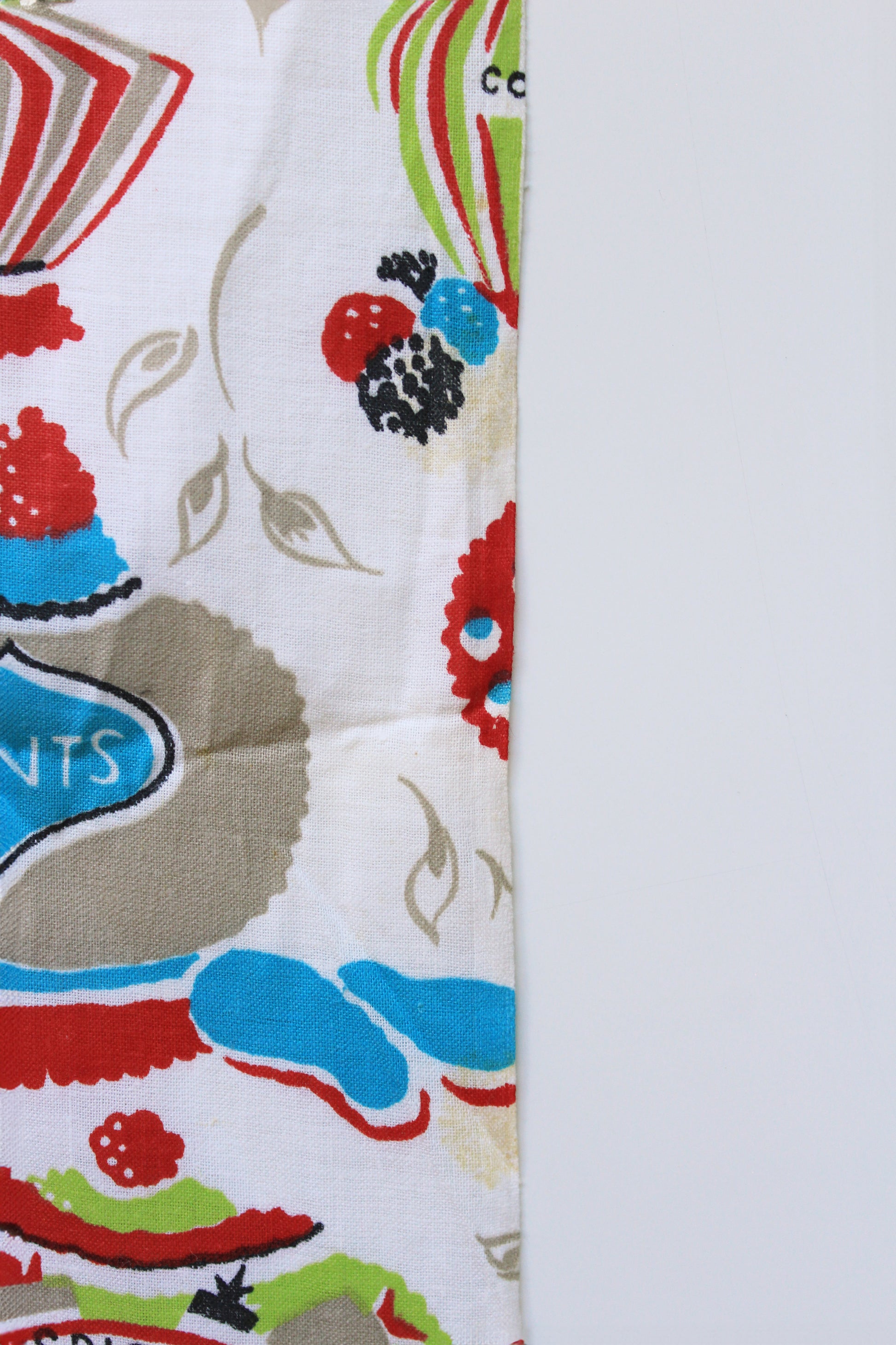 1960s Novelty Print Candy Store Jars In Red/Green/Teal Cotton Sewing Fabric, 7.9 Yards