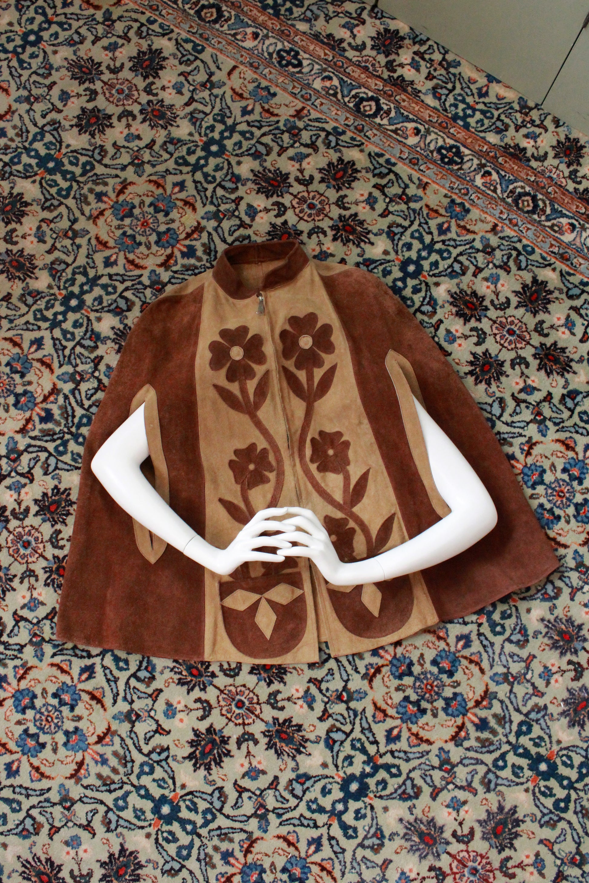 NEEDS PRICE 1970s Floral Dual Toned Brown Suede Cape 