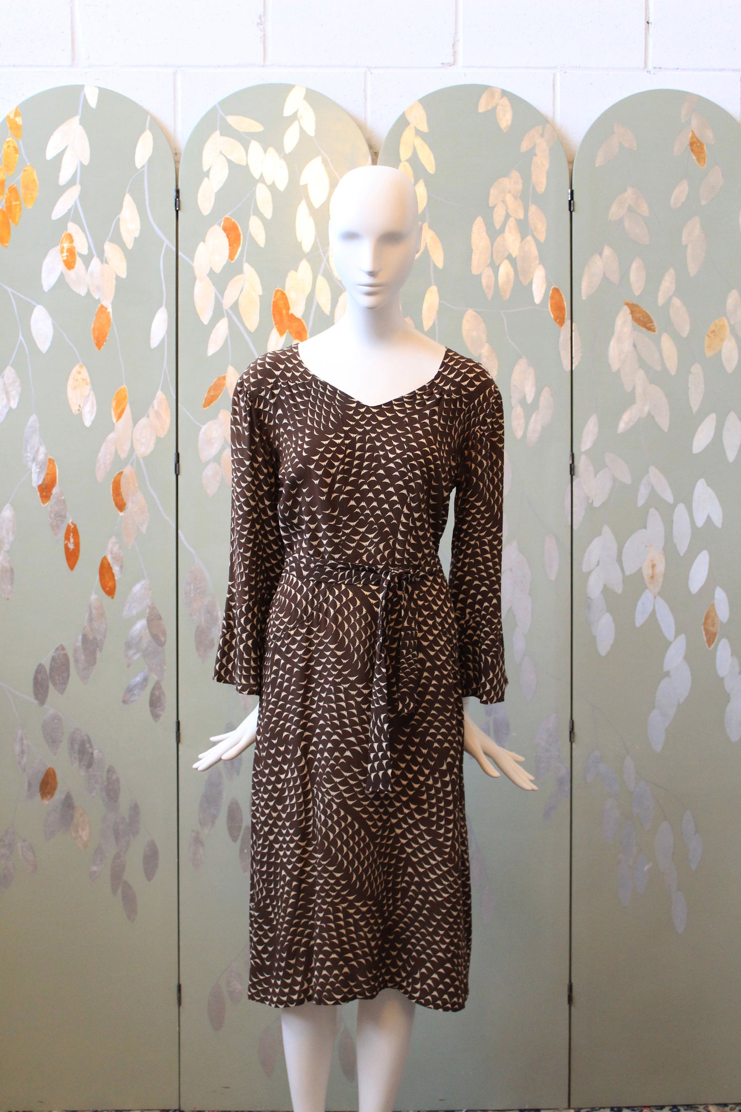 Vintage 1930s Brown Silk Day Dress with Cream Abstract Print, XS
