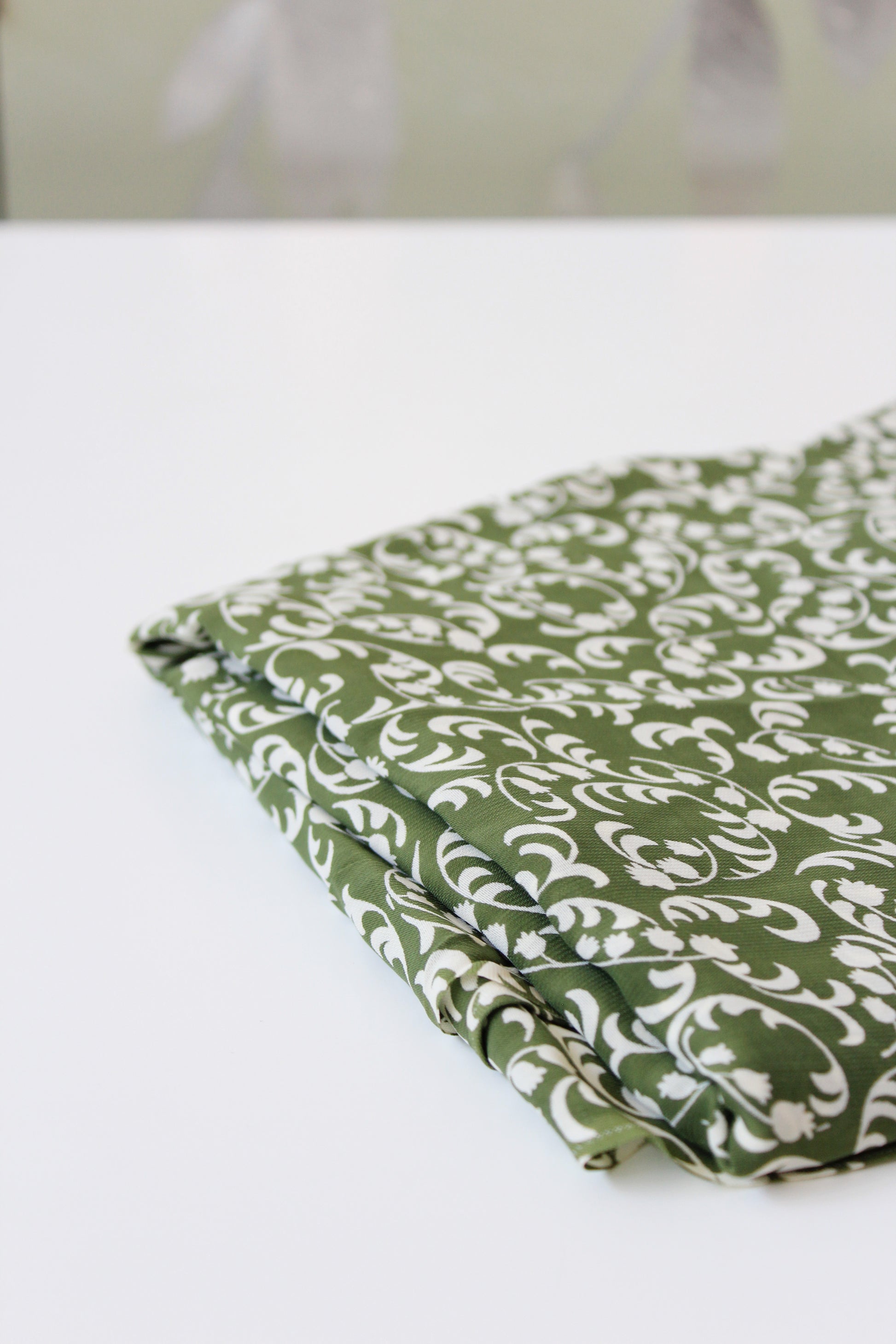 1940s Green And White Vine Pattern Summer Rayon Fabric, 4 Yards