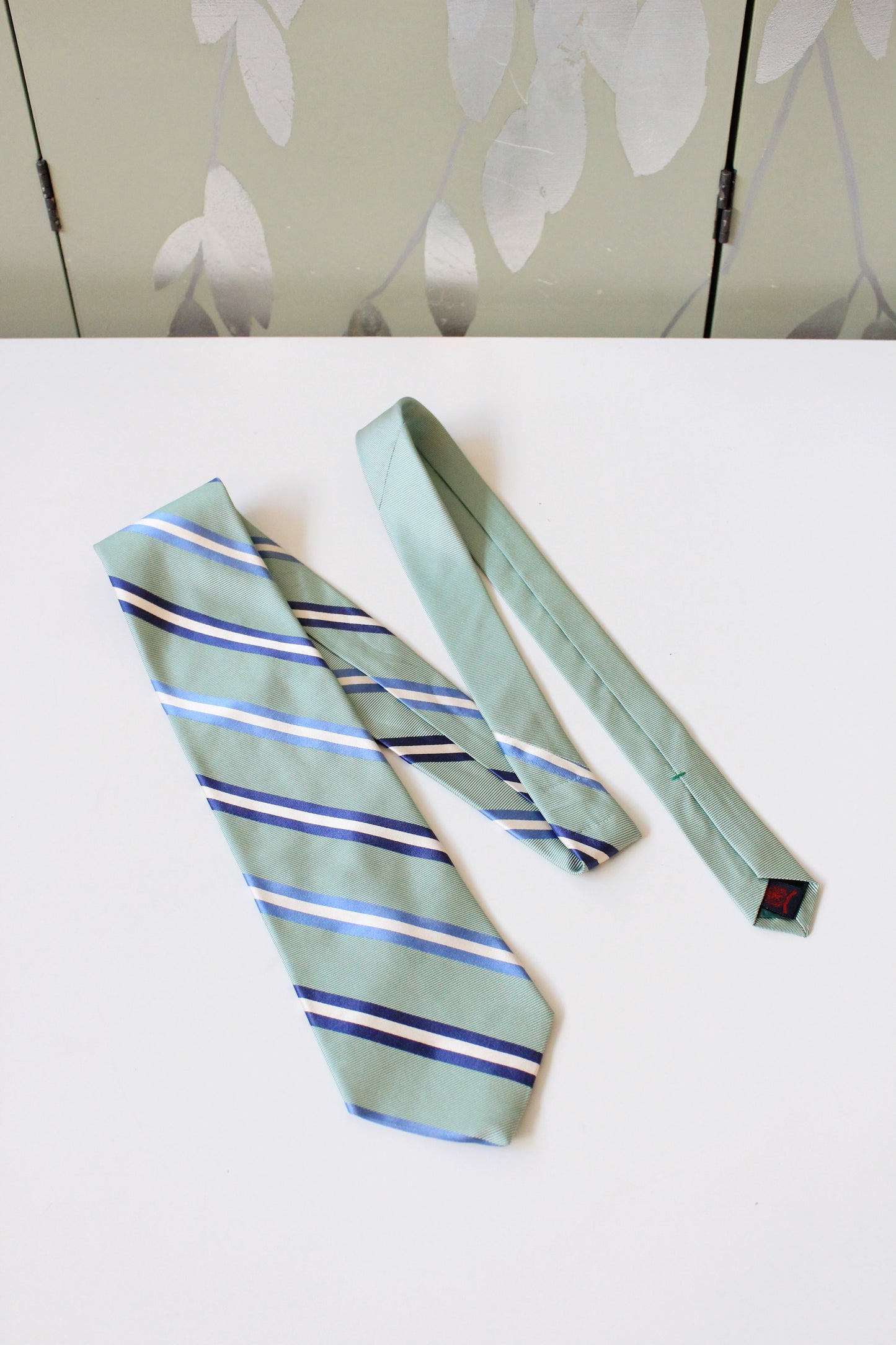 1990s Tommy Hilfiger Green And Blue Striped Designer Silk Tie 