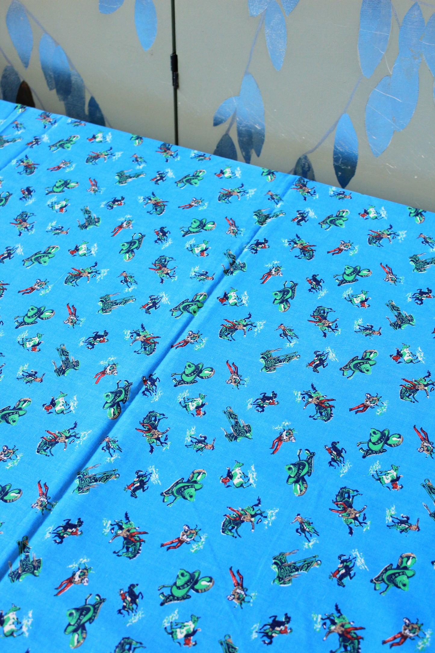 1960s Novelty Western Cowboy Print In Bright Blue Cotton Sewing Fabric, 3.6 Yards