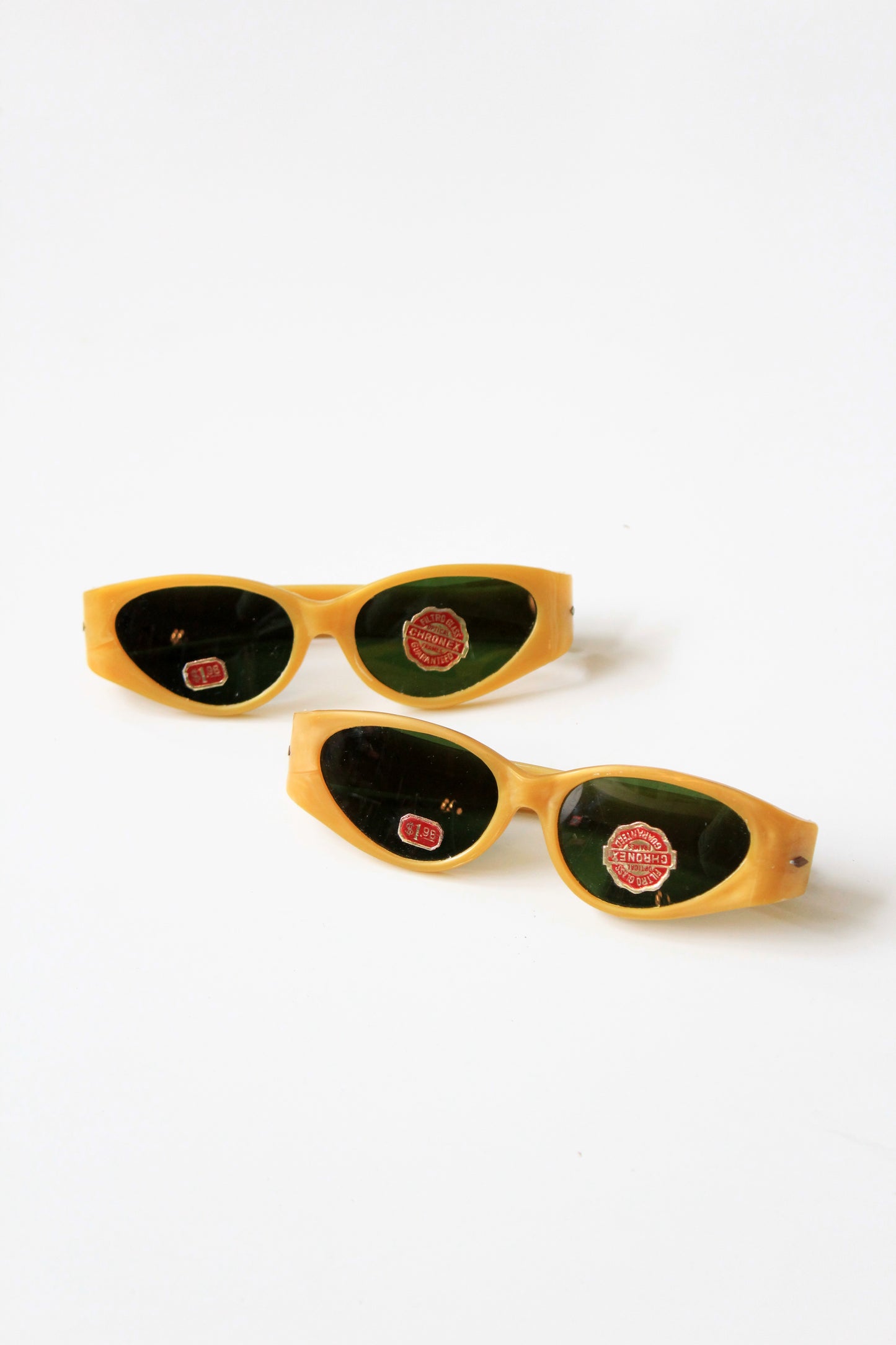 1950s Mustard Yellow Plastic Sunglasses, Unused