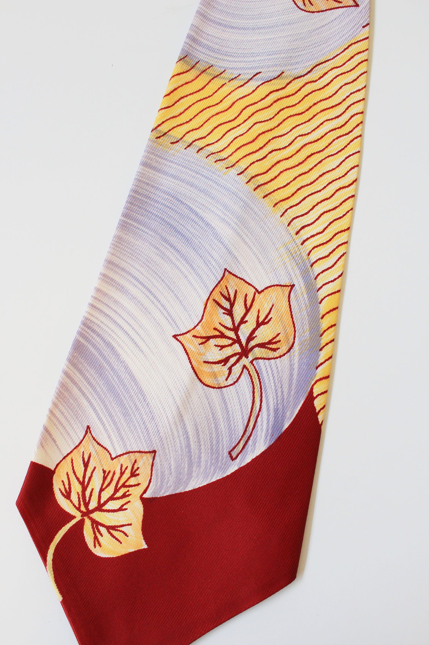 Vintage Late 1940s Burgundy And Mustard Leaf Hand-Painted Tie