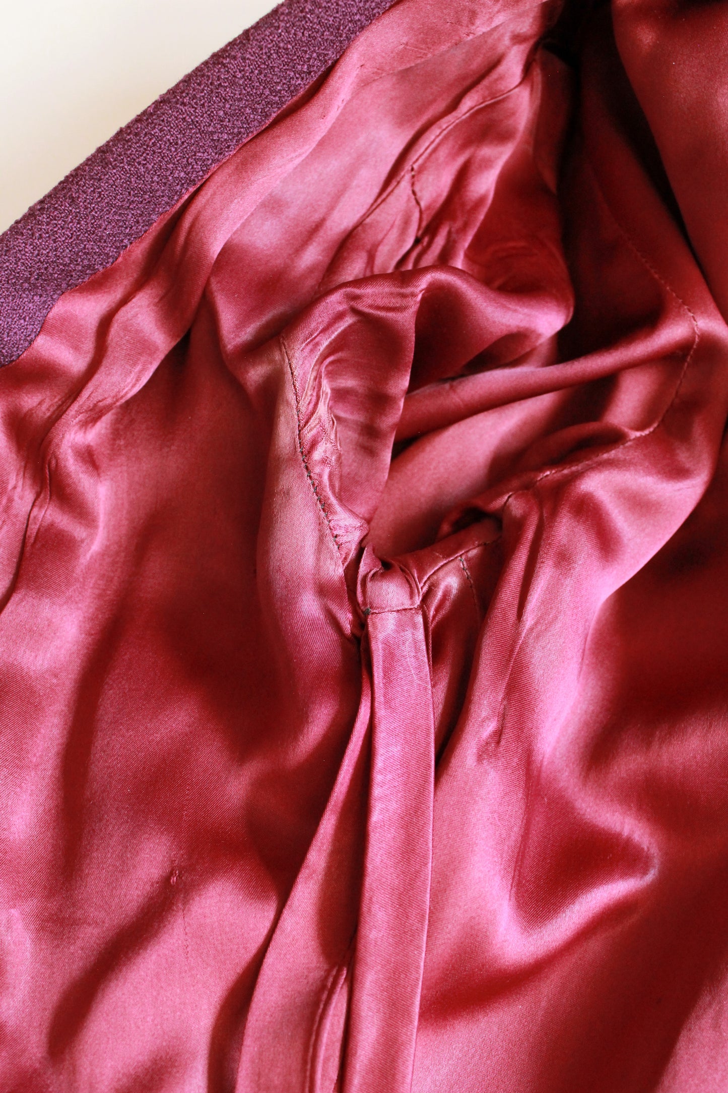 1940s Plum Flared Coat With Pleating And Bell Sleeves , Small 